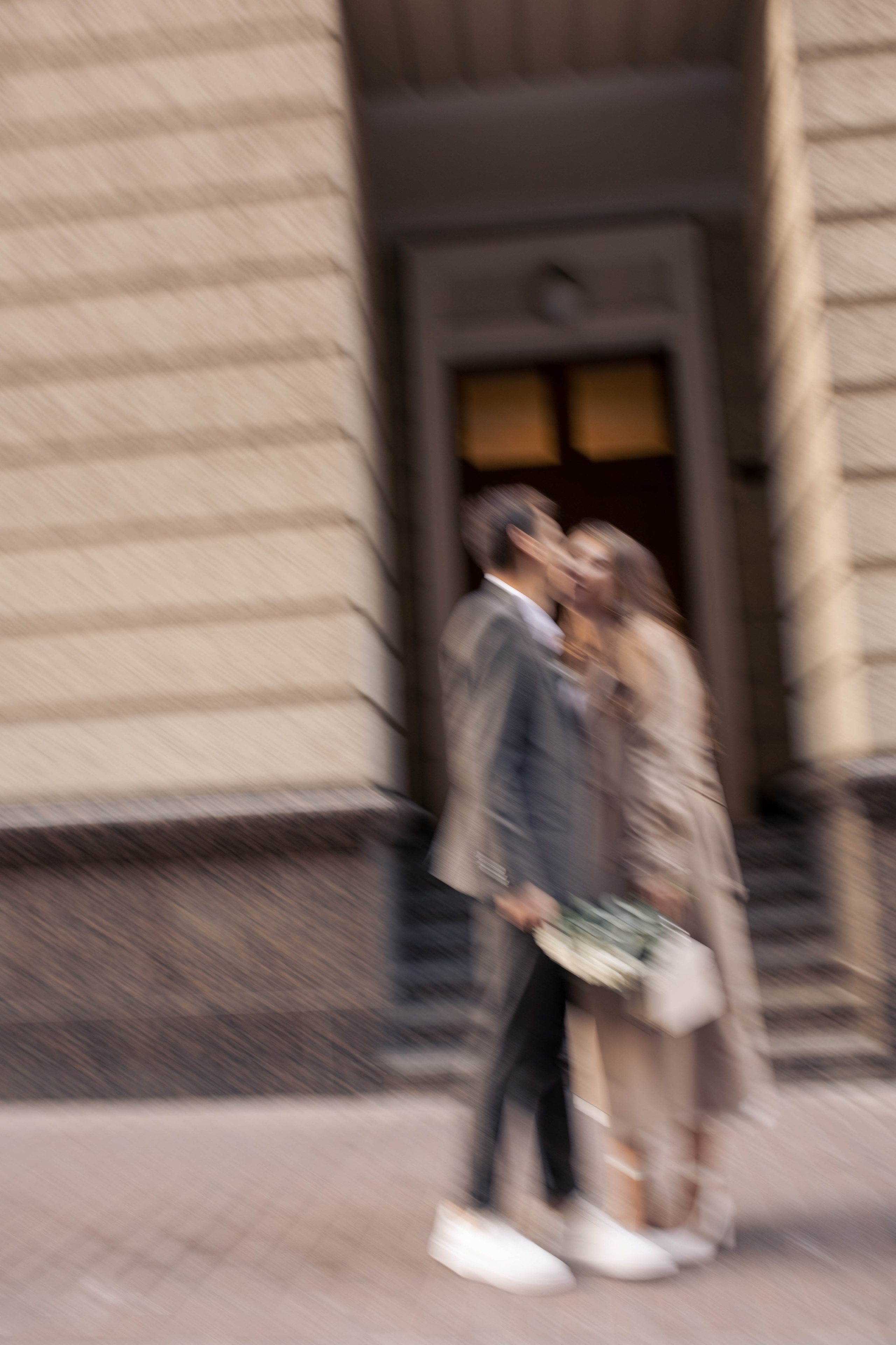 Свадебная фотосессия в Москве в отеле. Фотограф Валерия Горбунова Подольск Бутово Видное Щербинка