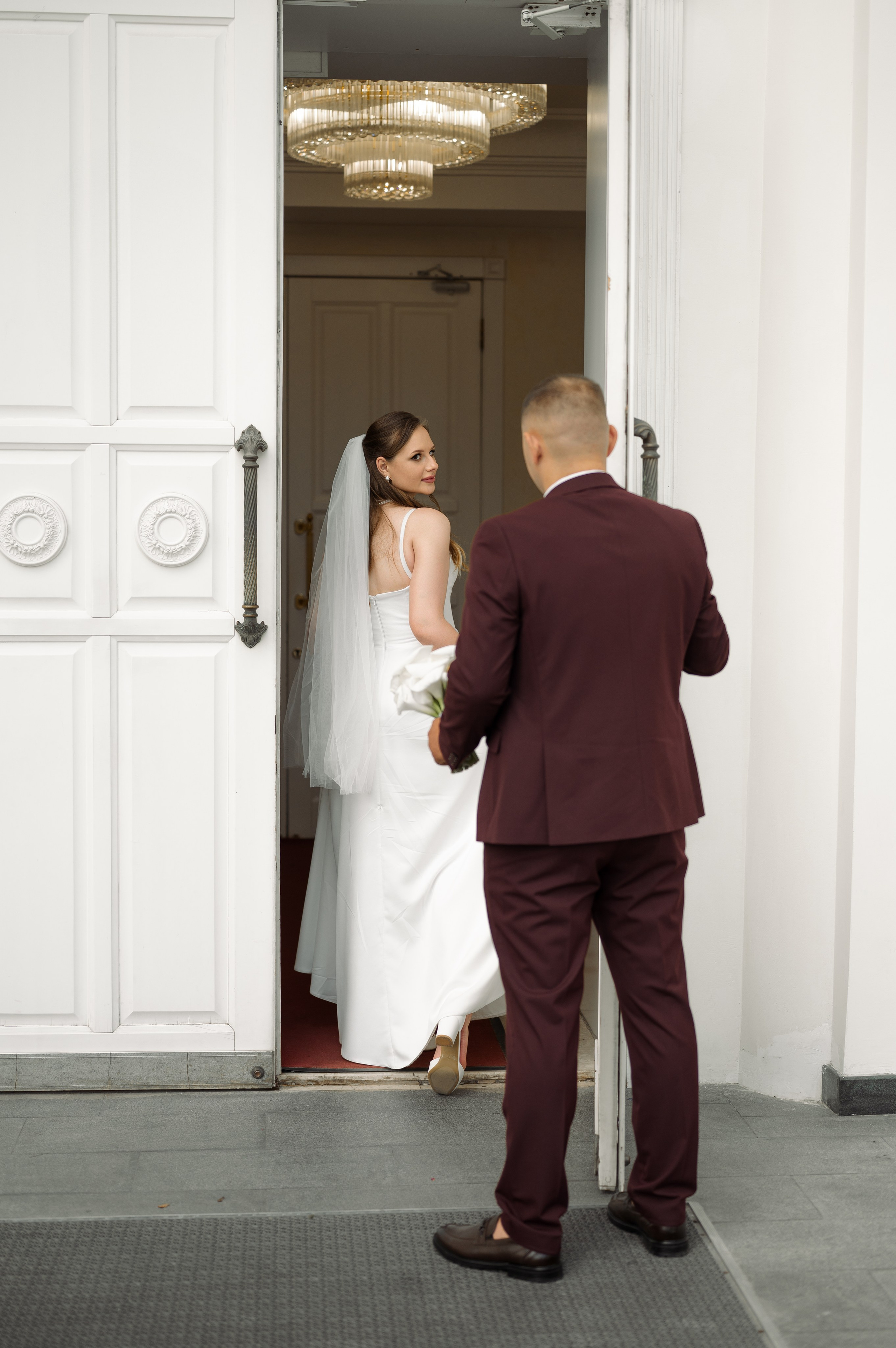 Загс (студия и прогулка). Свадебный и семейный фотограф в Краснодаре Алина Мельник