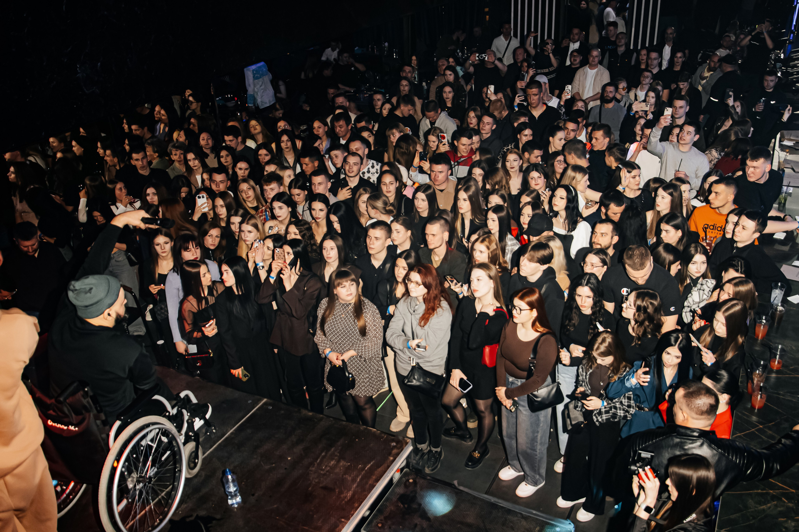 FreeZone night Club. Ларина Иванна фотограф в Донецке