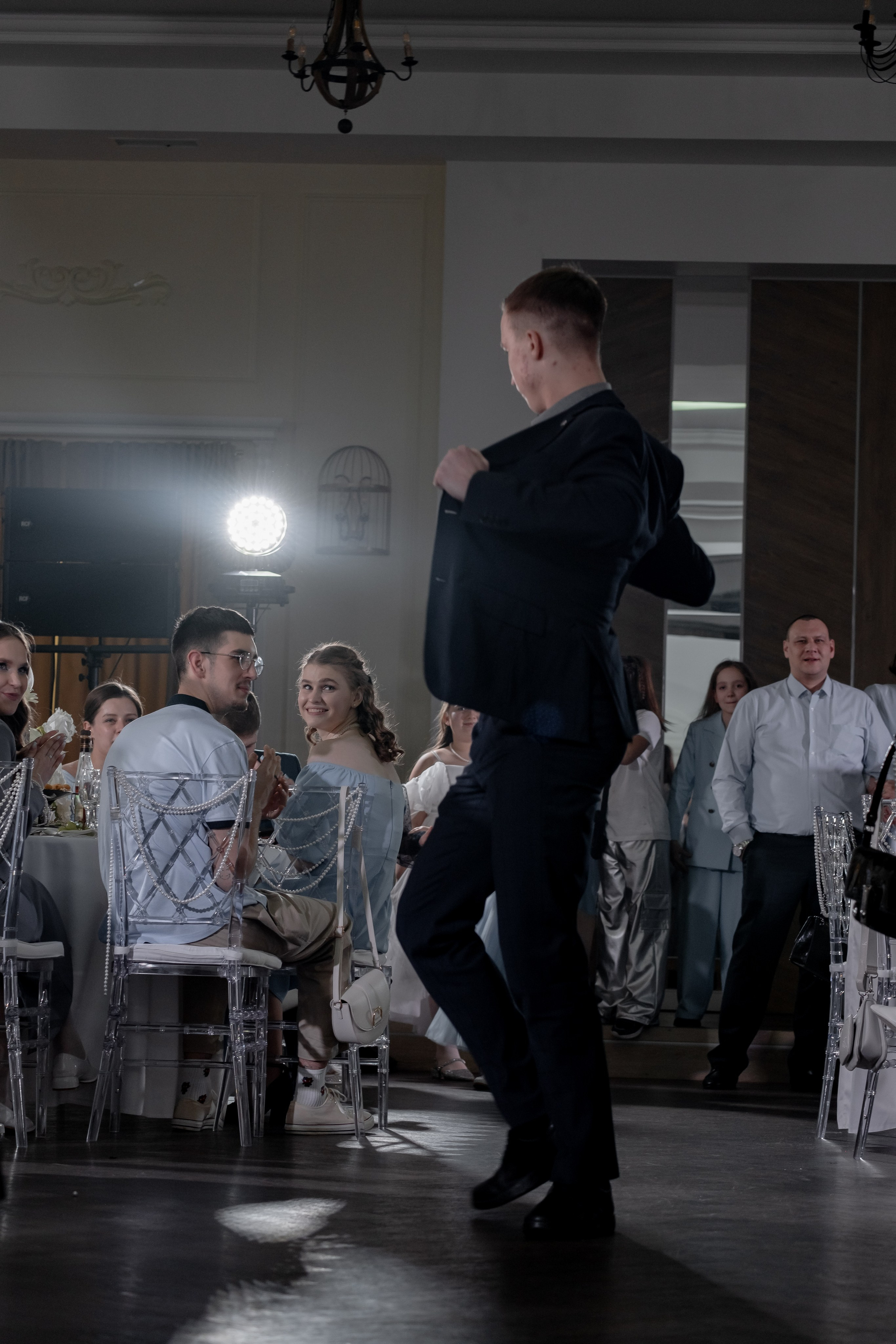 СВАДЕБНЫЙ БАНКЕТ (СНЯТО В СИБИРЕ В НИЖНЕВАРТОВСКЕ). Профессиональный фотограф, Санкт-Петербург — Виктория Богомолова