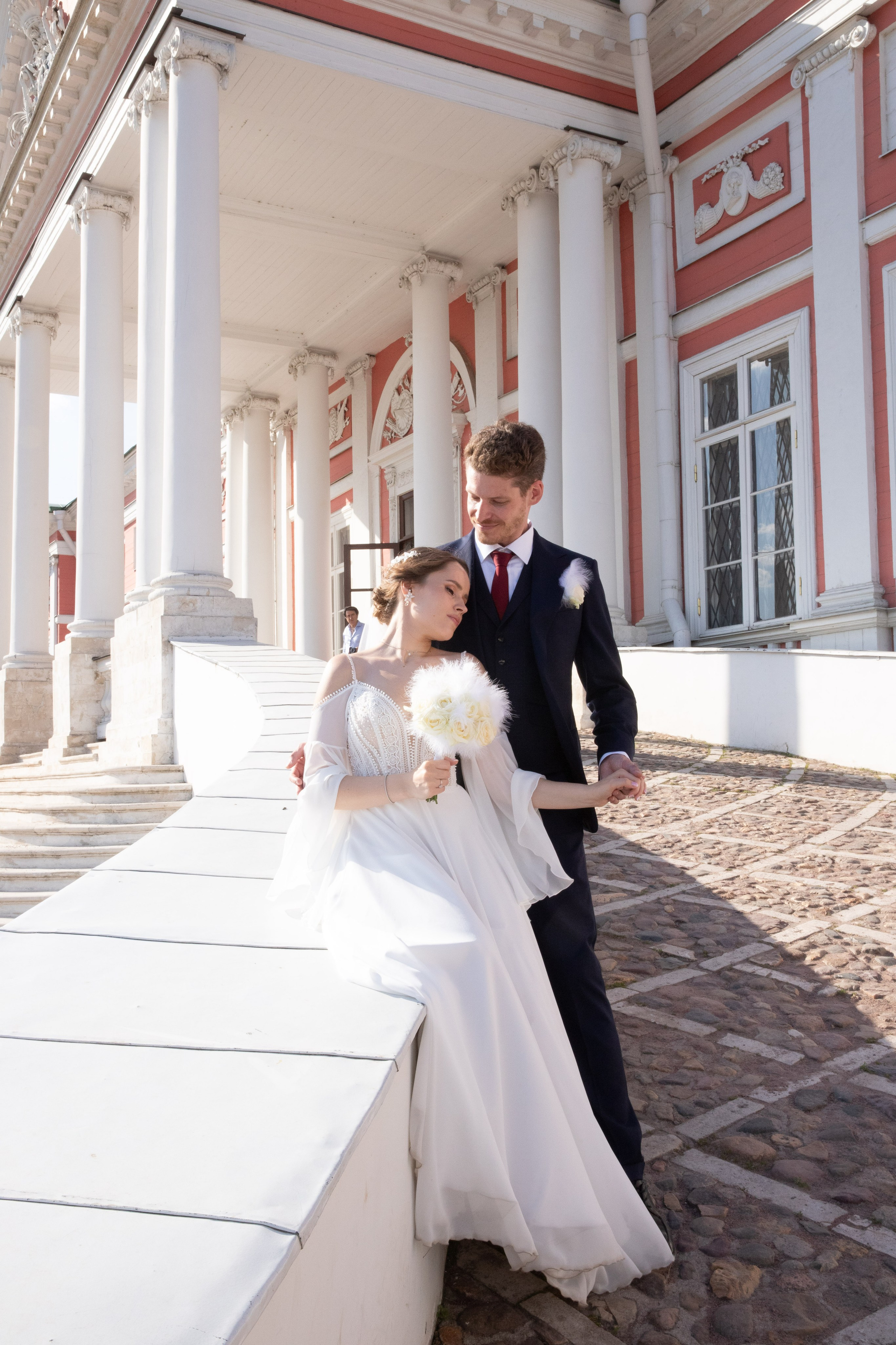 Летняя свадьба в Кусково. Свадебный и портретный фотограф в Москве Мария Кравченко