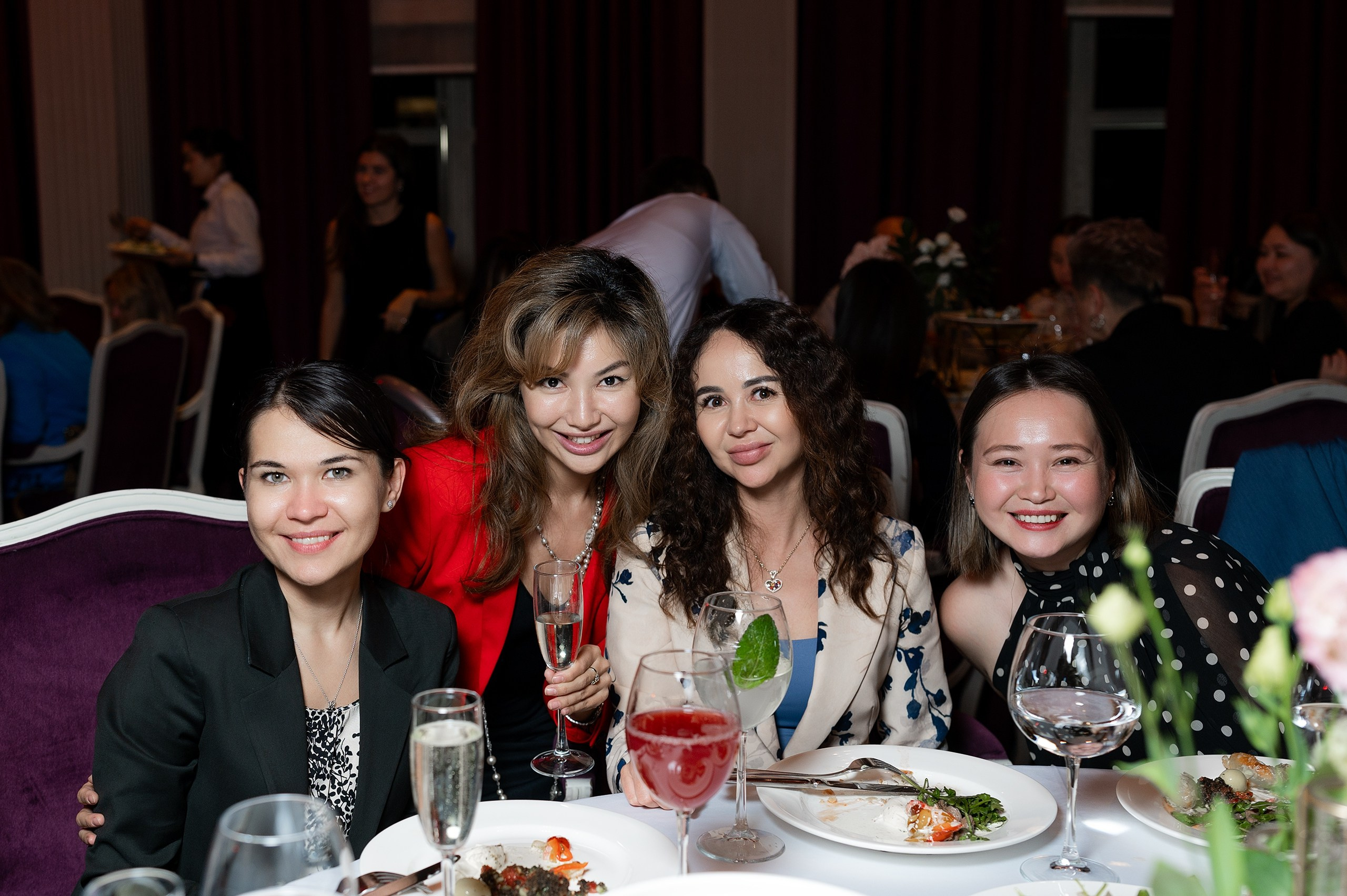 Ostrovok Event. Фотограф в Алматы — Алексей Коньков | Репортаж, свадьбы, портреты