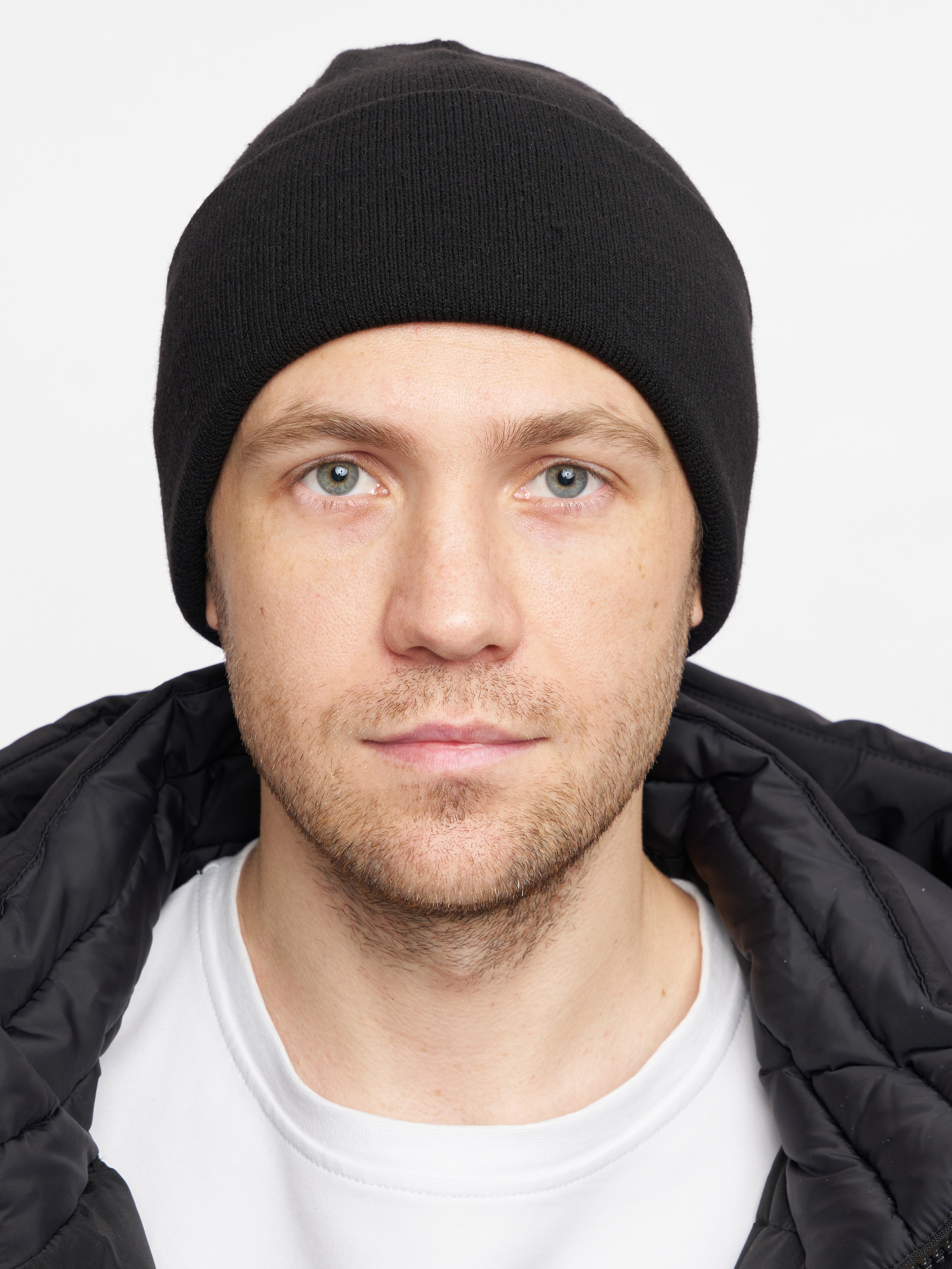 Головные уборы. KED Production — продакшн из СПб. Создаём фото, видео и контент, который помогает брендам и селлерам продавать больше