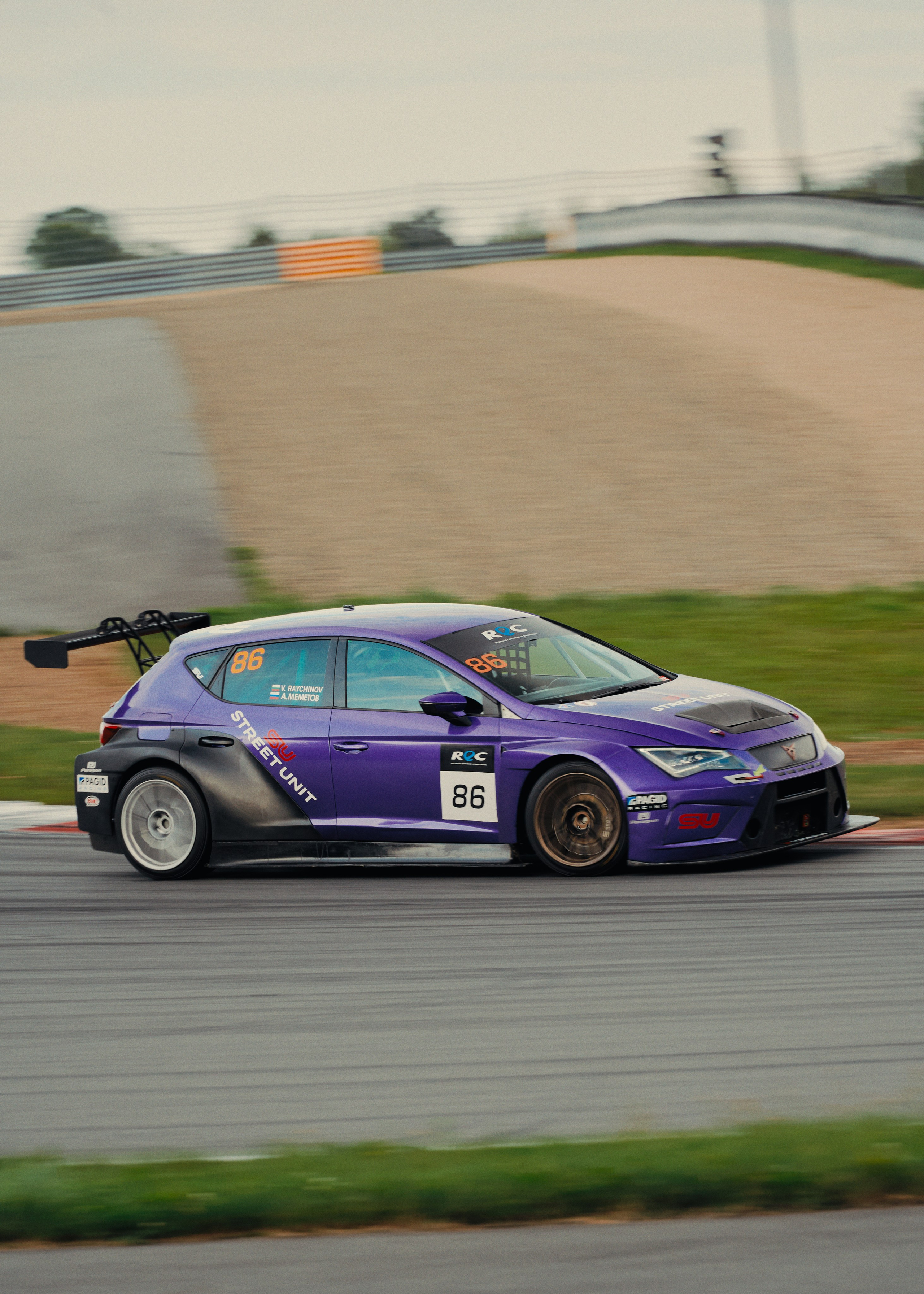 REC 2025. Автомобильный и коммерческий фотограф Москва