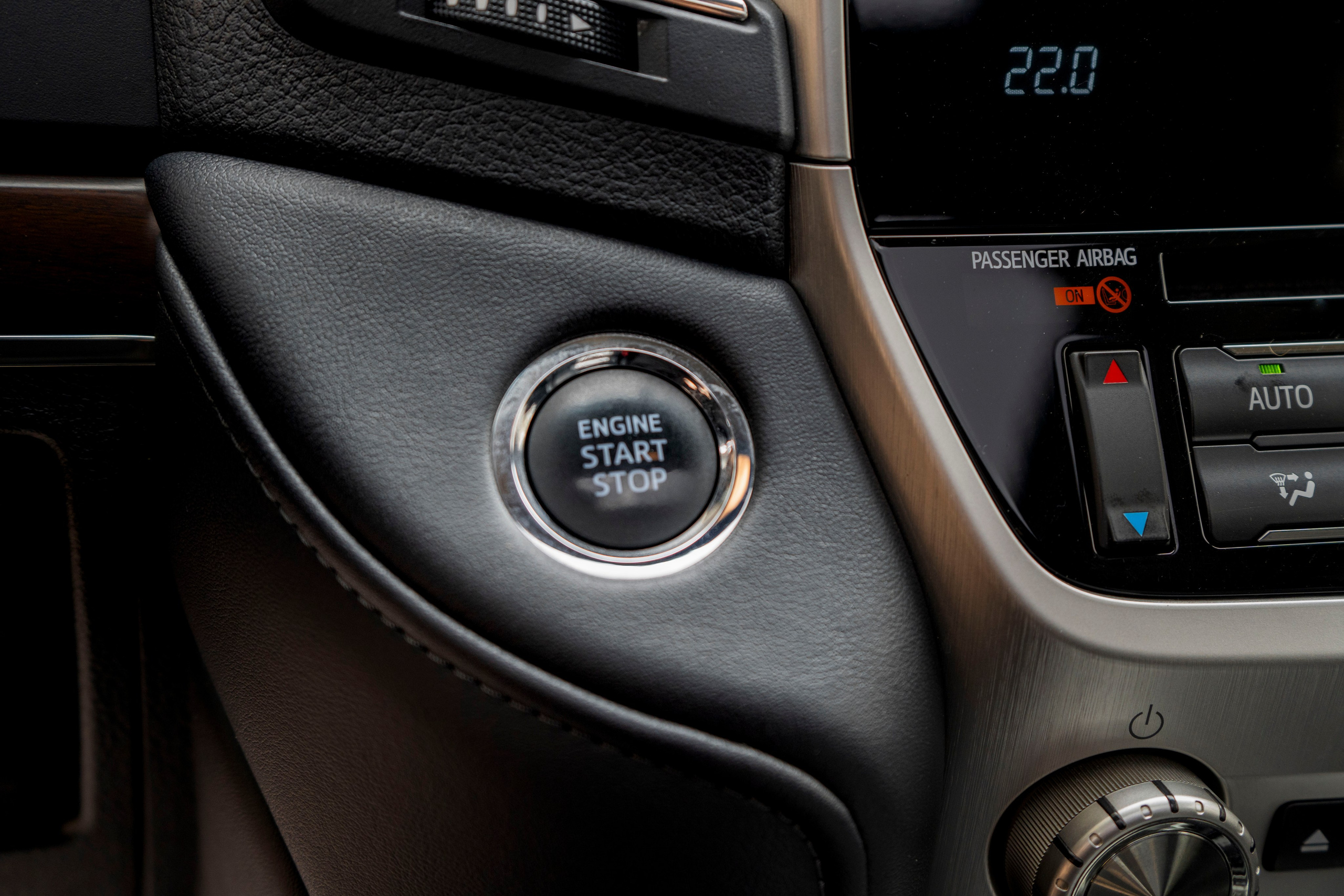 Toyota Land Cruzer 200