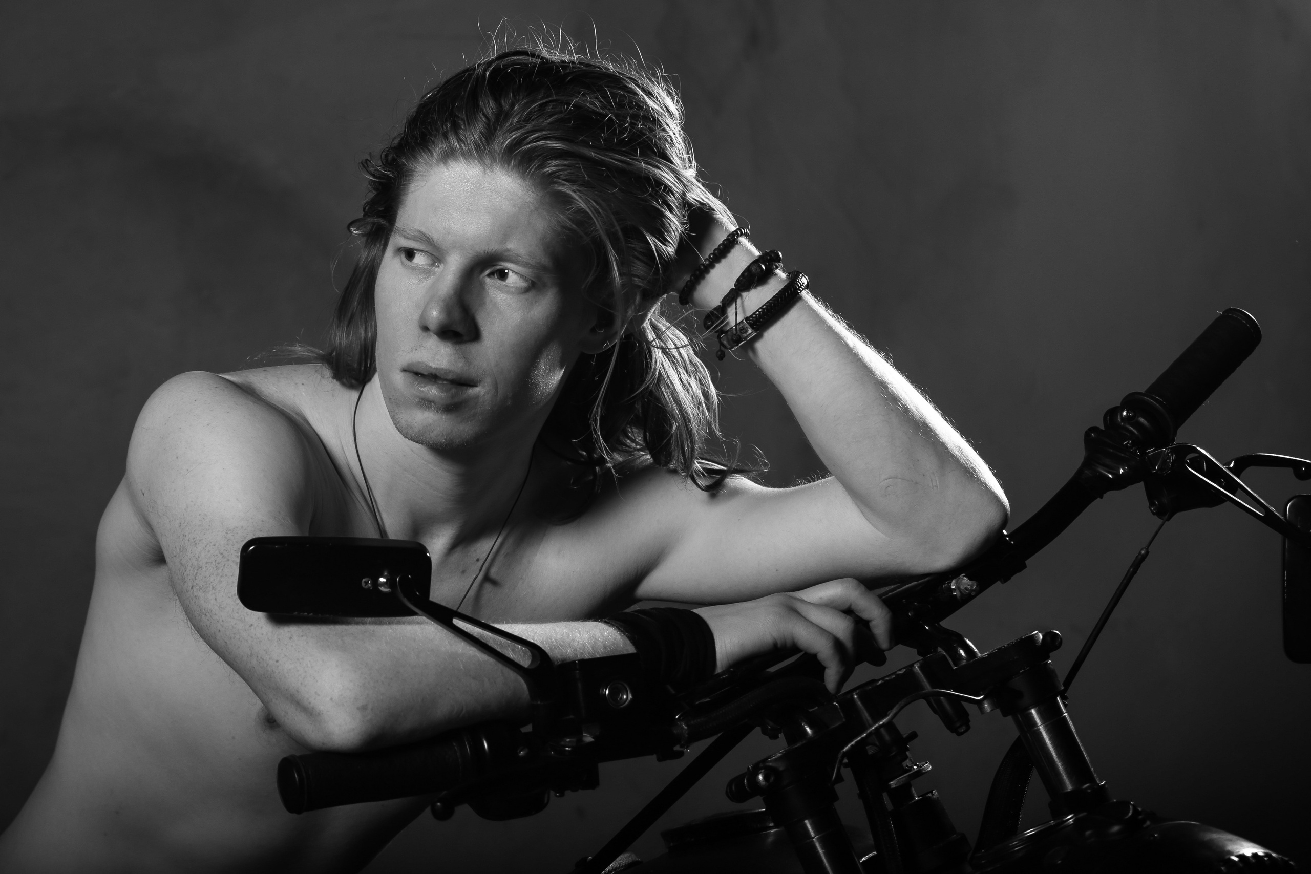 Паша. Костюмер, художник кино и телевидения в спб