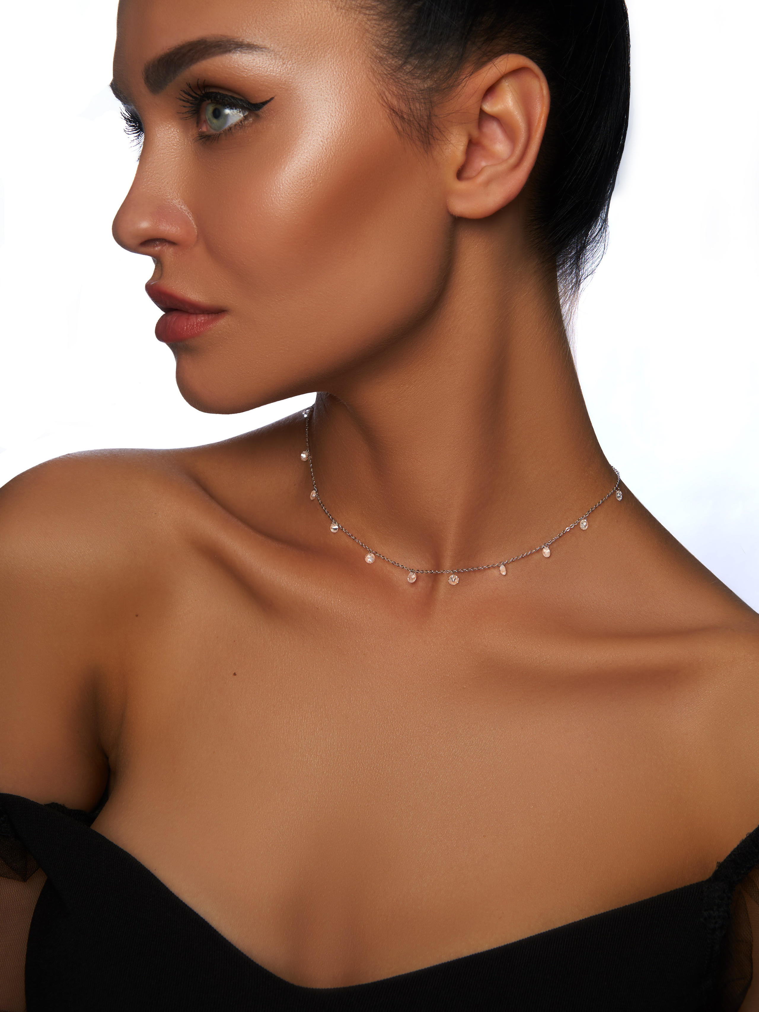 Съемка бижутерии и украшений для маркетплейсов. Предметный фотограф и видеограф в Москве Марина Гладик