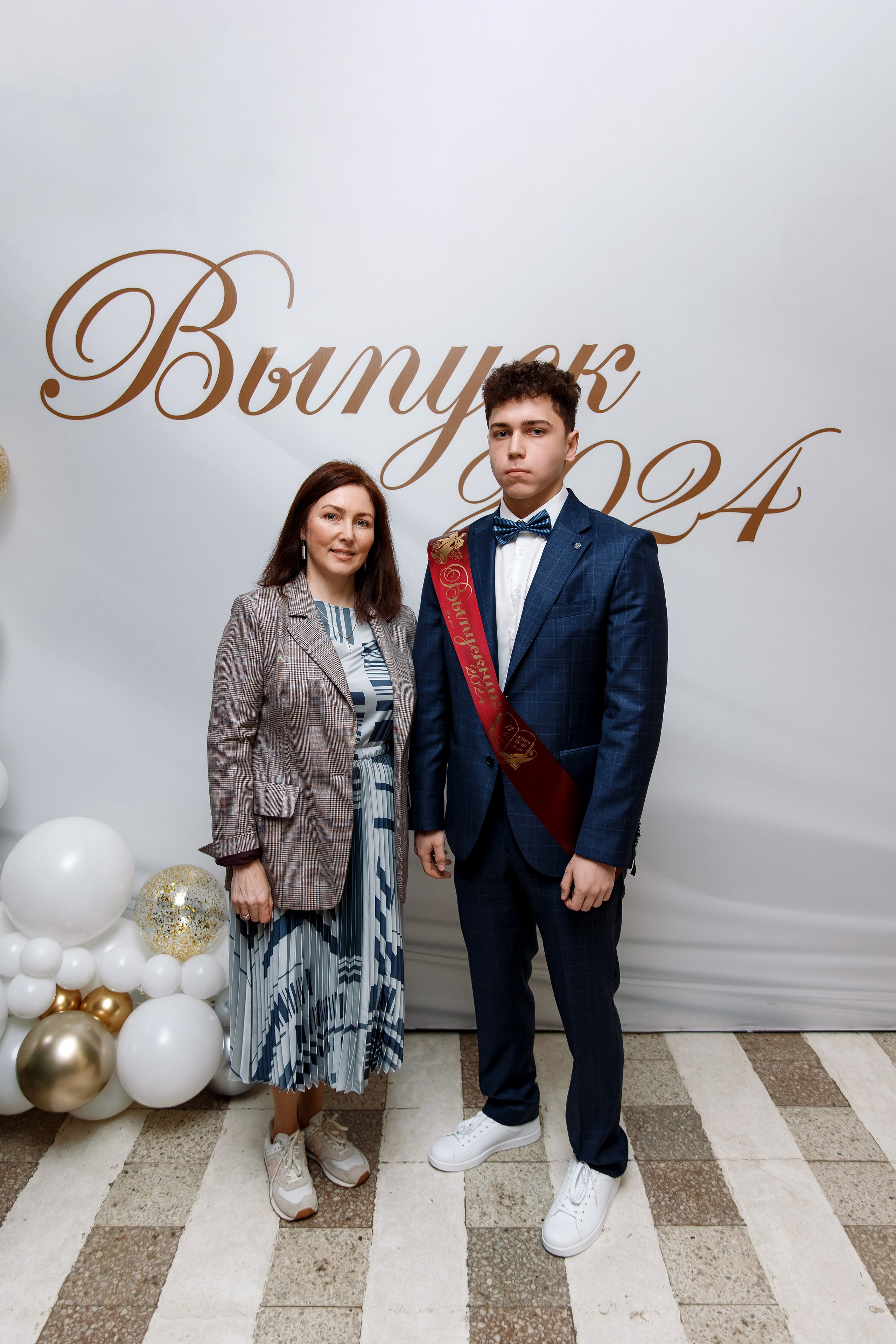 11 класс Последний звонок. Фотограф Любовь Корниенко, Примоский край