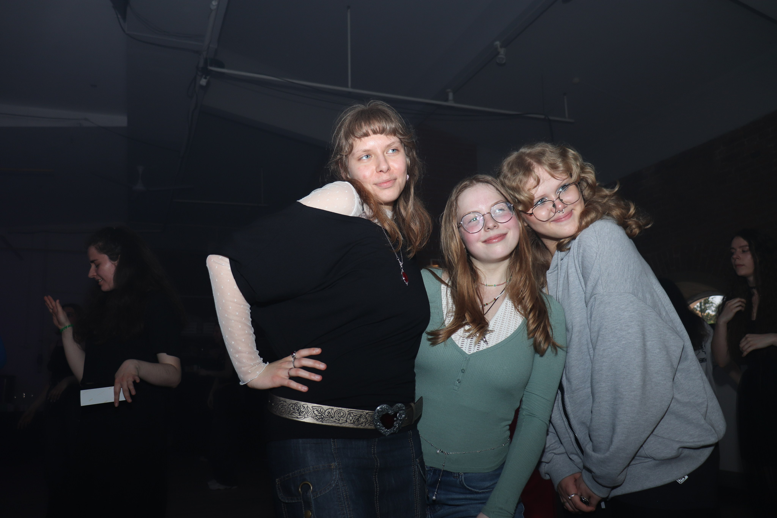 Дискотека 90х молодёжного «клуба 52». Ивентный фотограф в Санкт-Петербурге Олег Комков