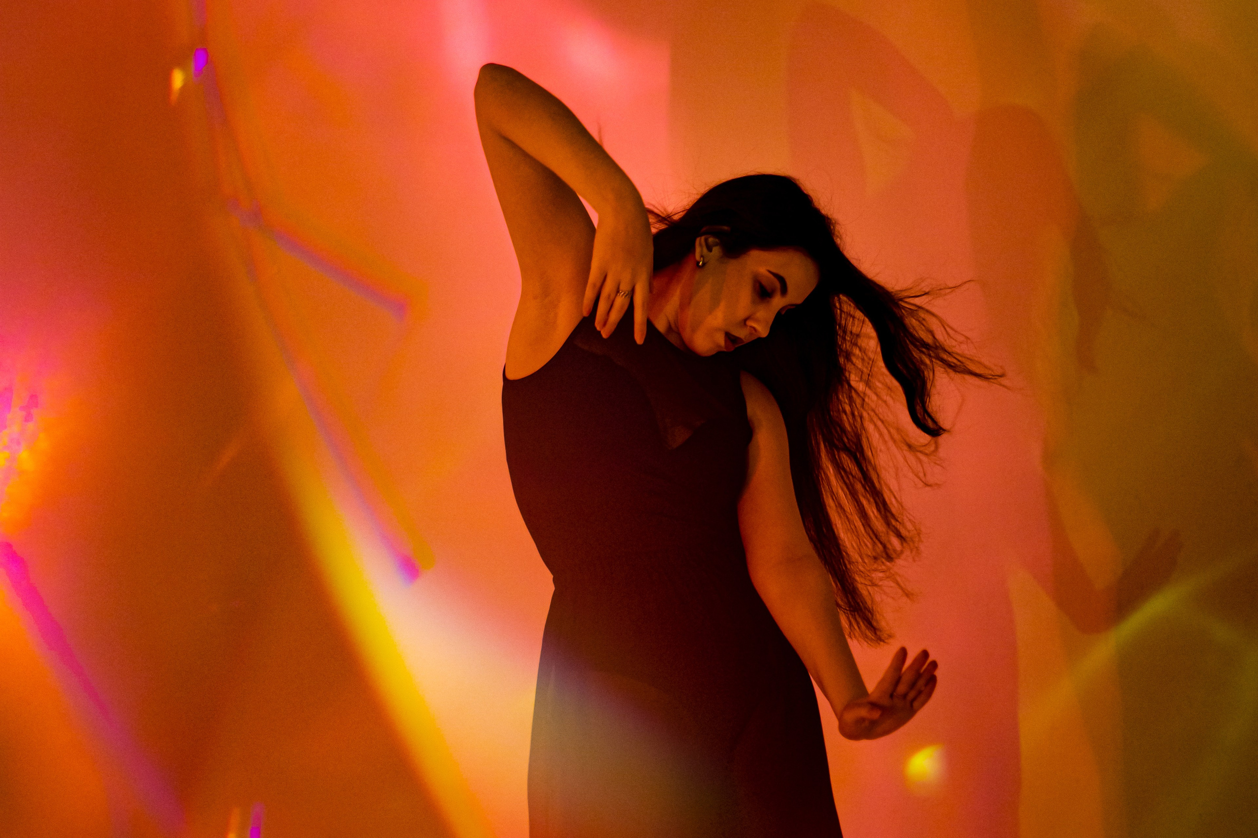 Магия танца: Солнце и Вода. Арт-фотограф Крис Л. в Тобольске: портрет, семейные, свадьбы