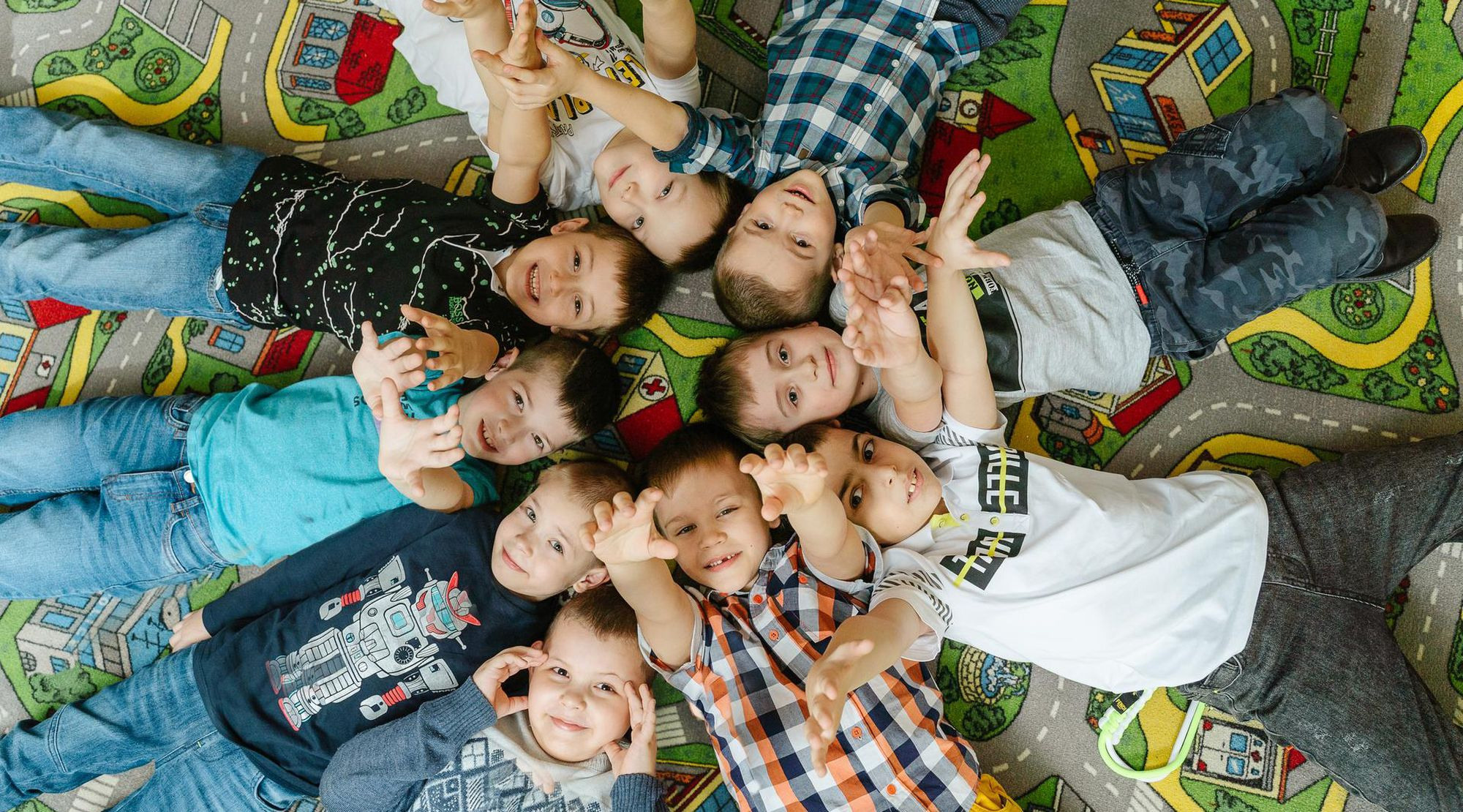 Детский сад портреты и выпускные альбомы