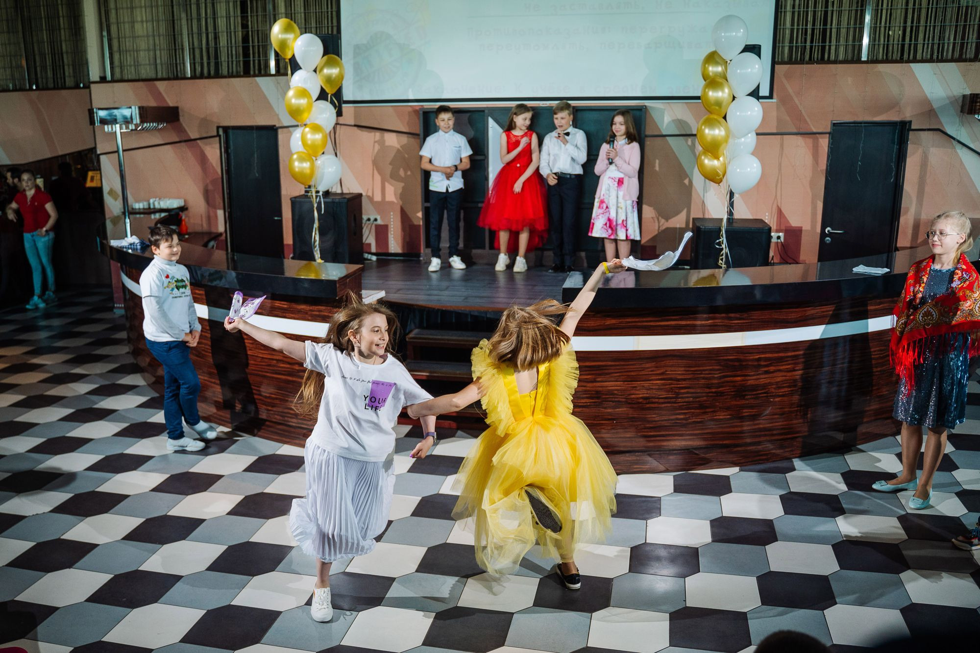 20220526 Мегаполис