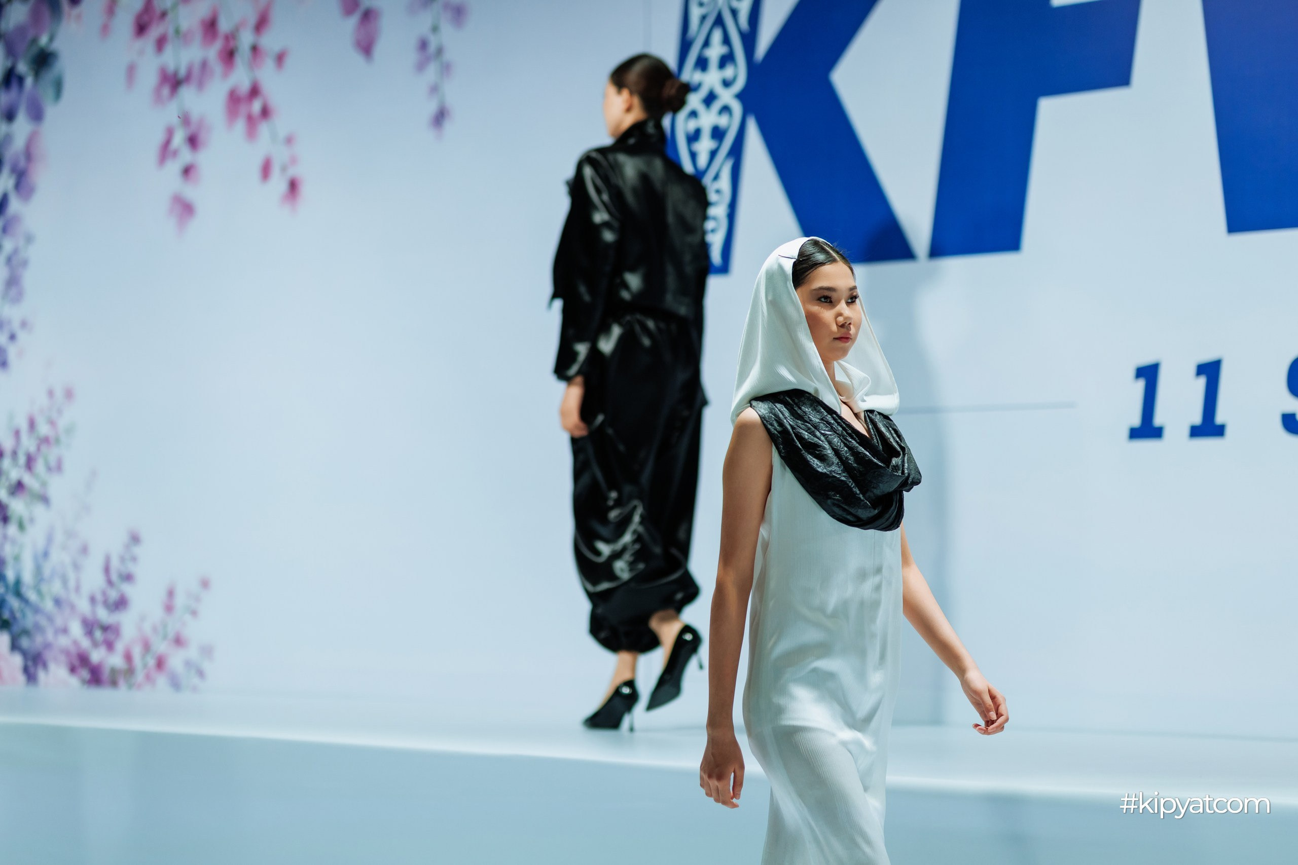KAZAKHSTAN FASHION WEEK SHYMKENT 11 SEASON. Кипятком Шымкент