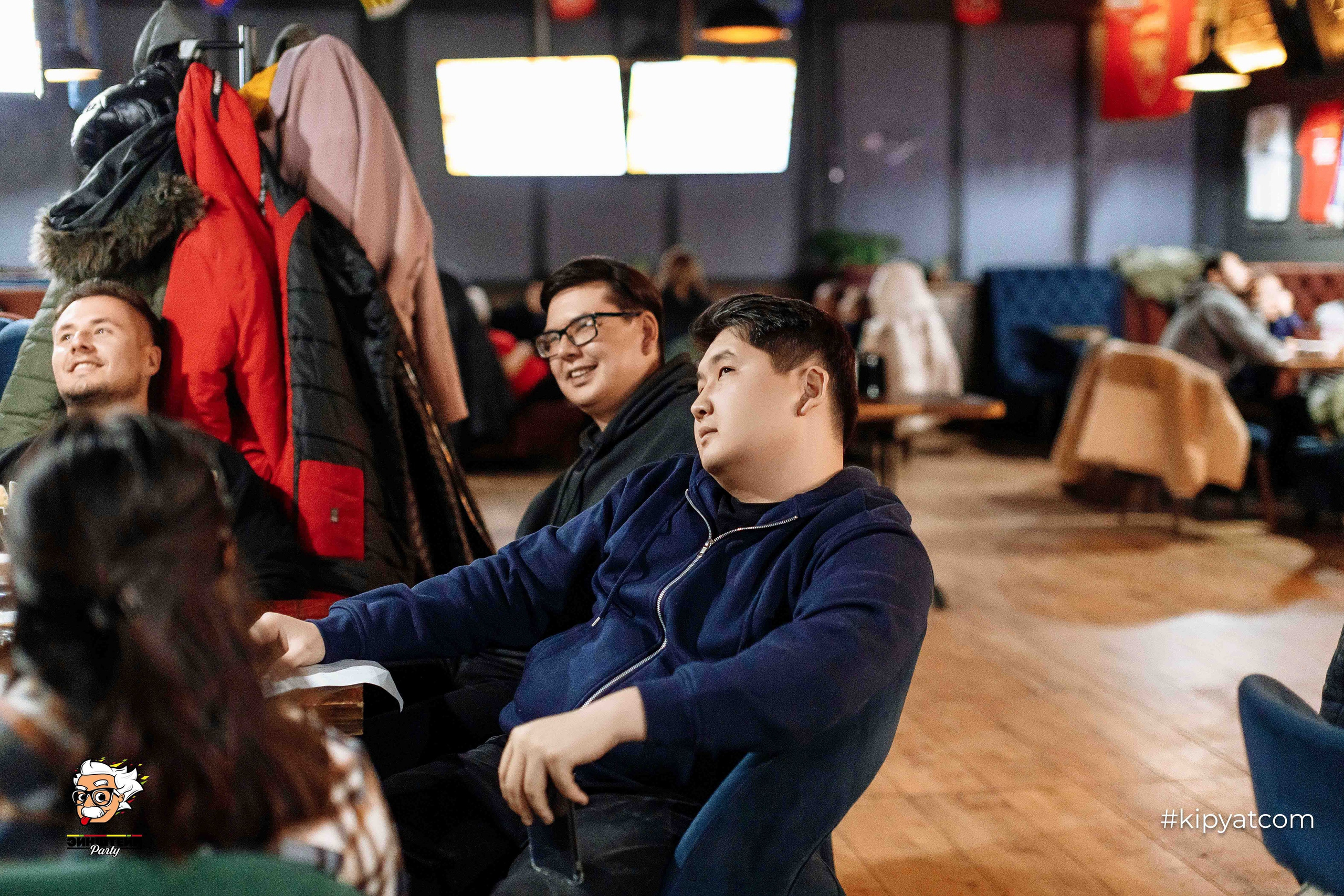 Эйнштейн Party