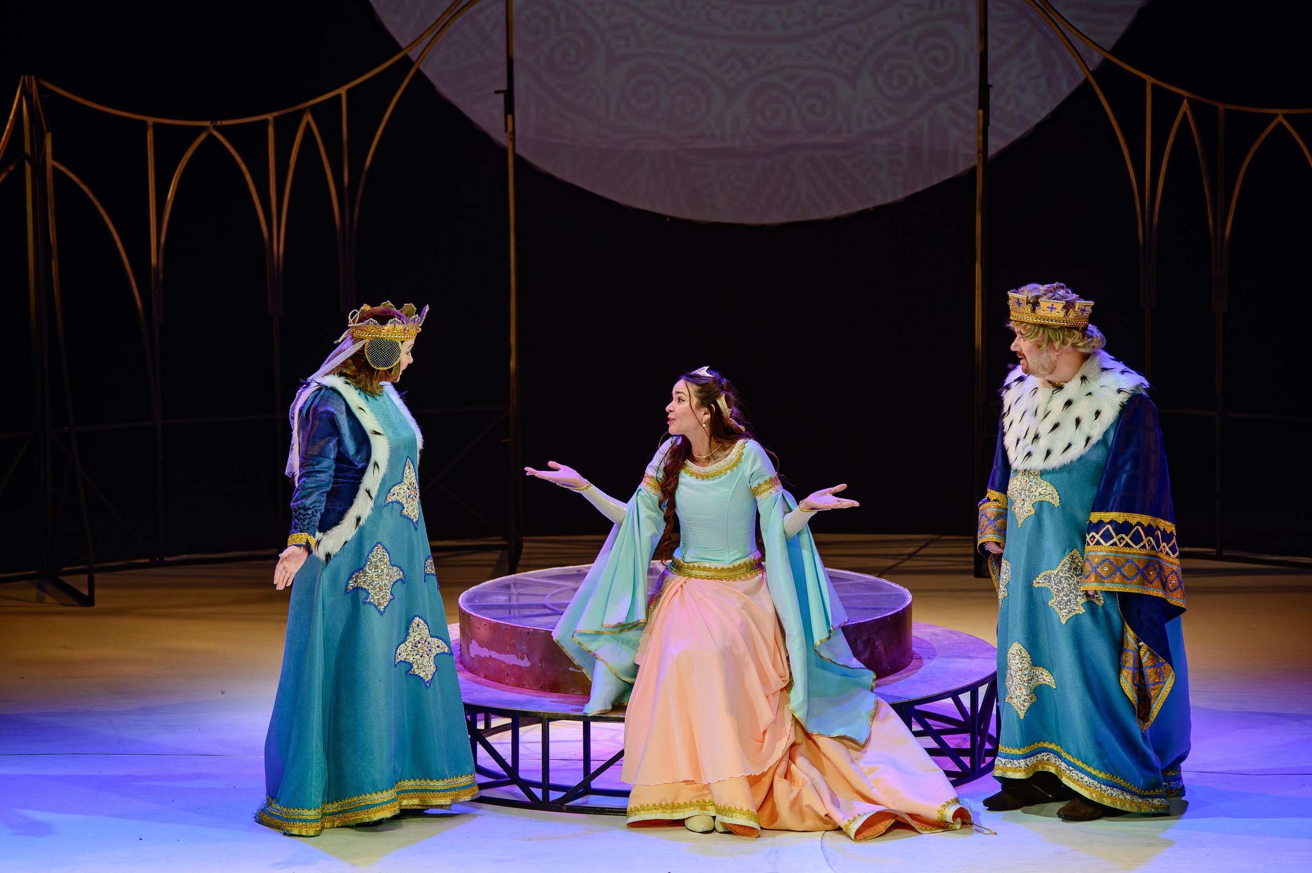 Детский спектакль @bgm_teatr «Спящая красавица ". Фотоуслуги, услуги фотографа, фотографирование важных событий