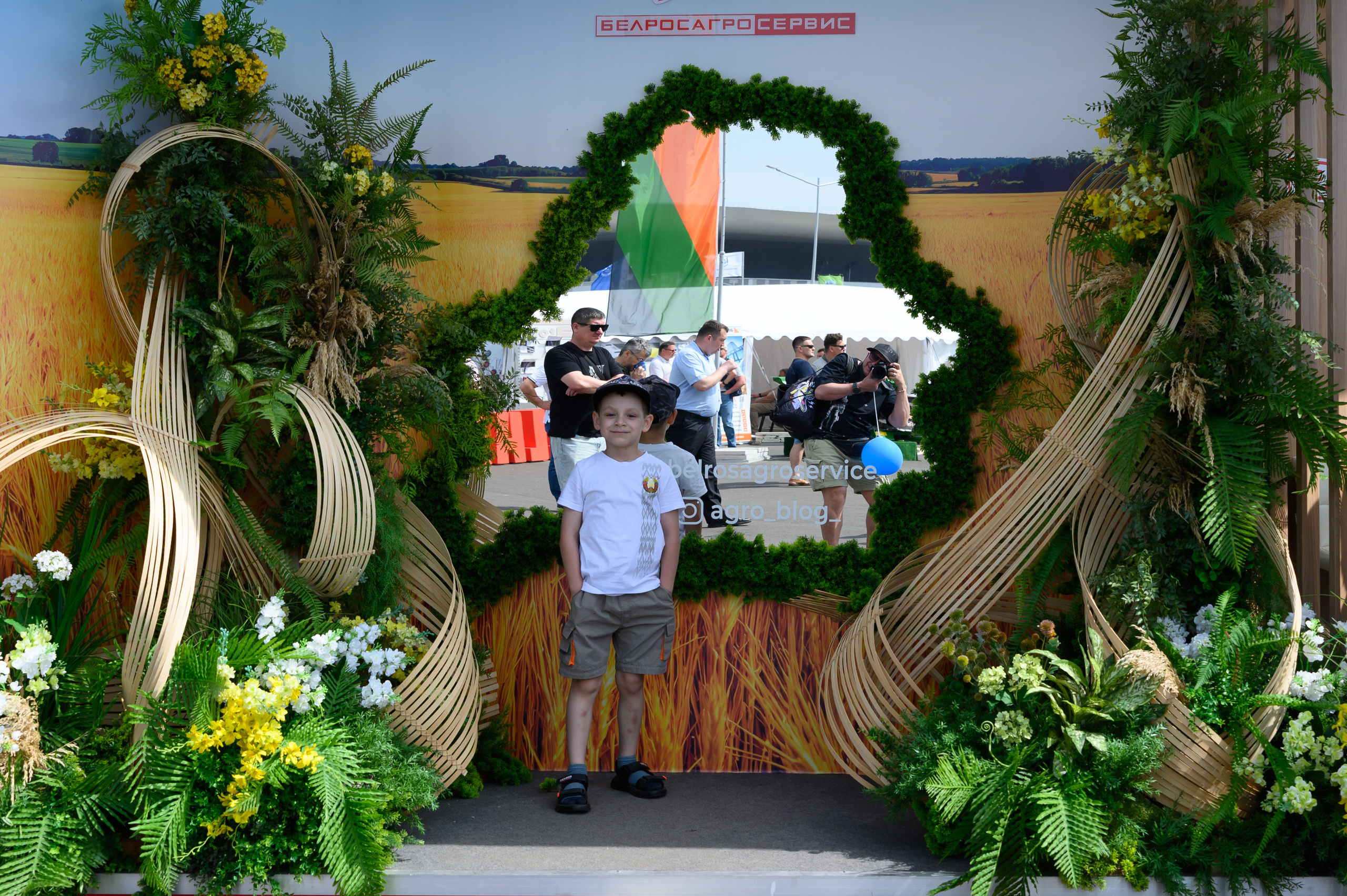 Агровыставка. Фотоуслуги, услуги фотографа, фотографирование важных событий