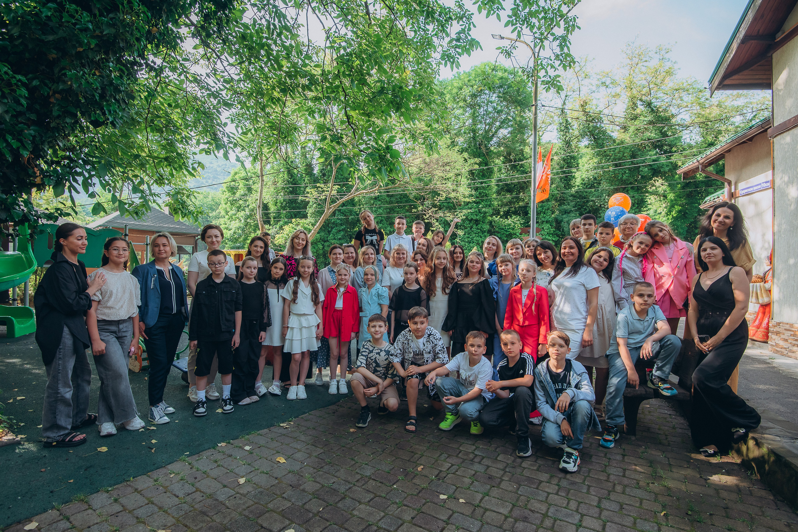 Выпускной 4классы. Выпускные книги Анапа Новороссийск Краснодар