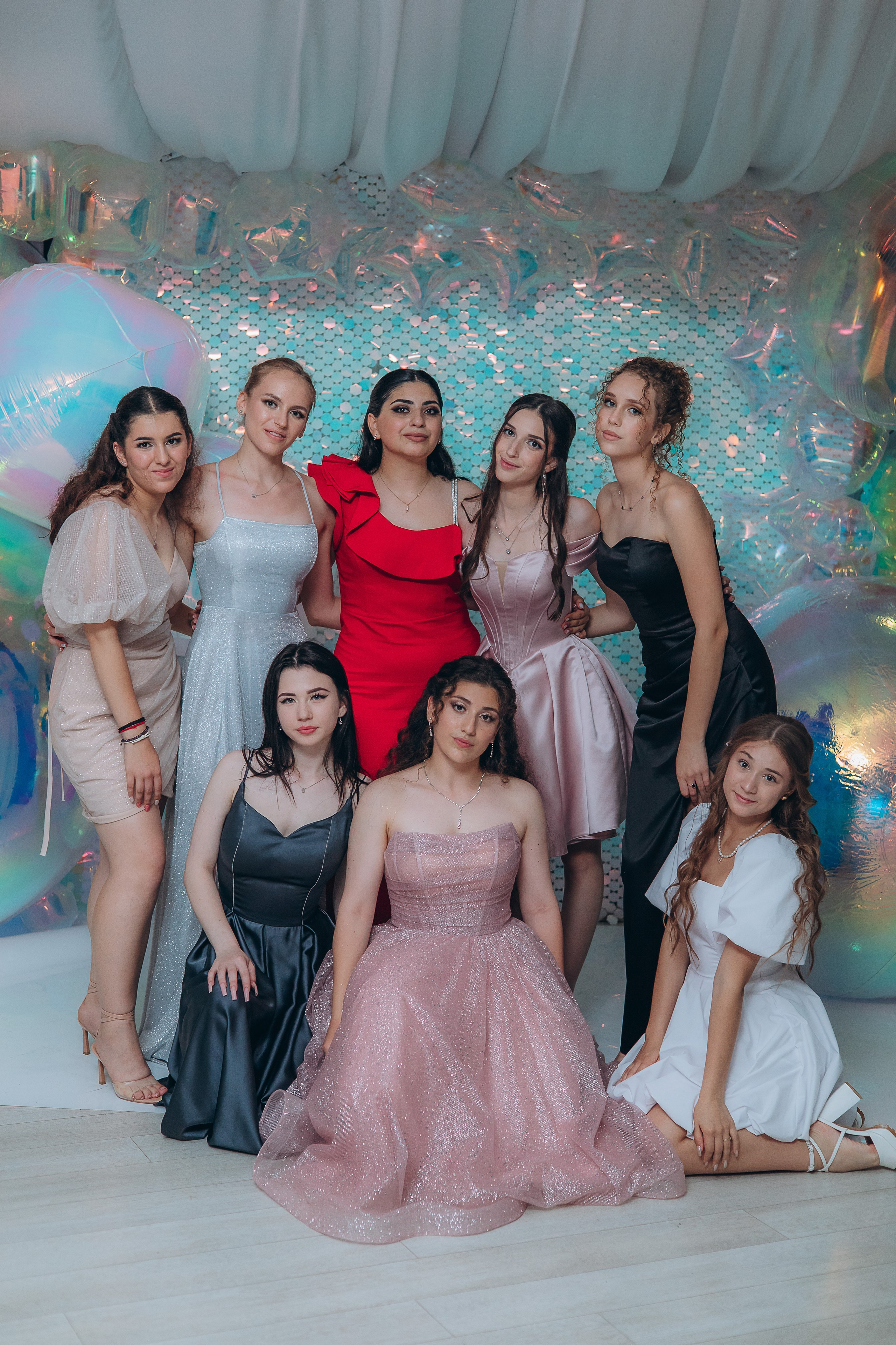 Выпускной 9-11классы. Выпускные книги Анапа Новороссийск Краснодар