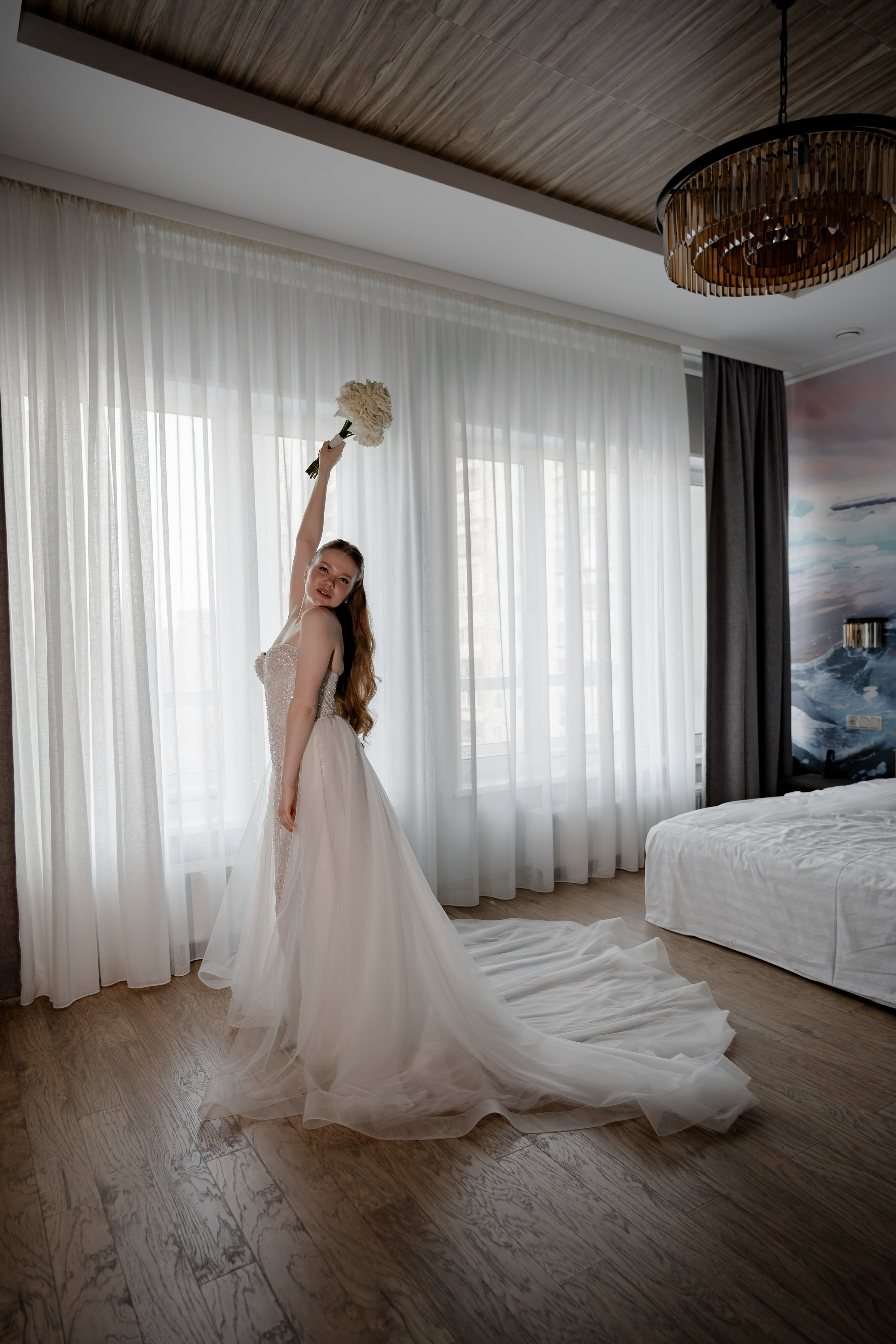 СВАДЕБНАЯ СЬЕМКА СБОРОВ В ОТЕЛЕ И ВЫЕЗД НА ЦЕРЕМОНИЮ (СНЯТО В СИБИРЕ В НИЖНЕВАРТОВСКЕ)М. Профессиональный фотограф, Санкт-Петербург — Виктория Богомолова