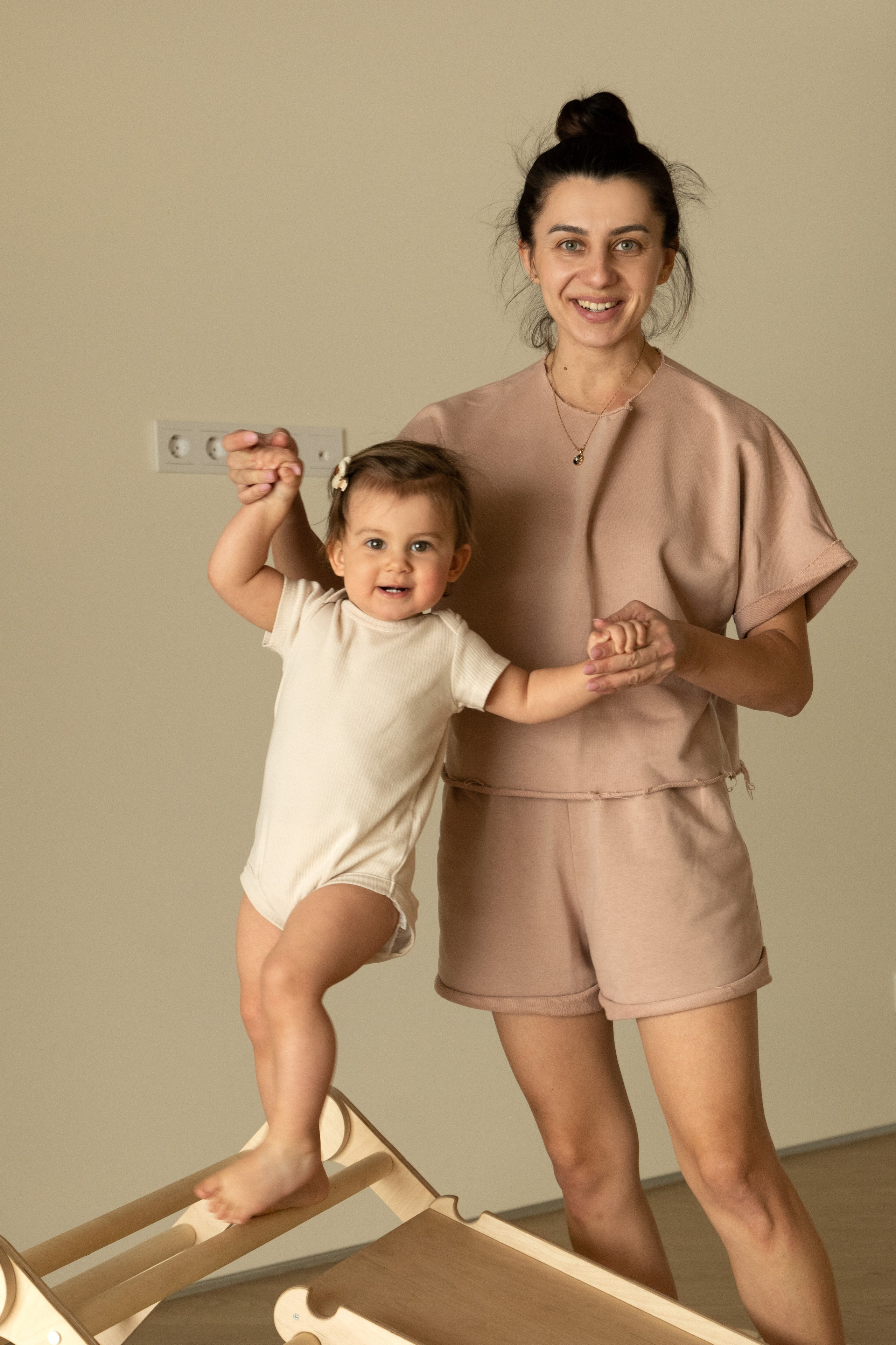 Мама и дочка. Фотограф видеограф Ольга Василевская