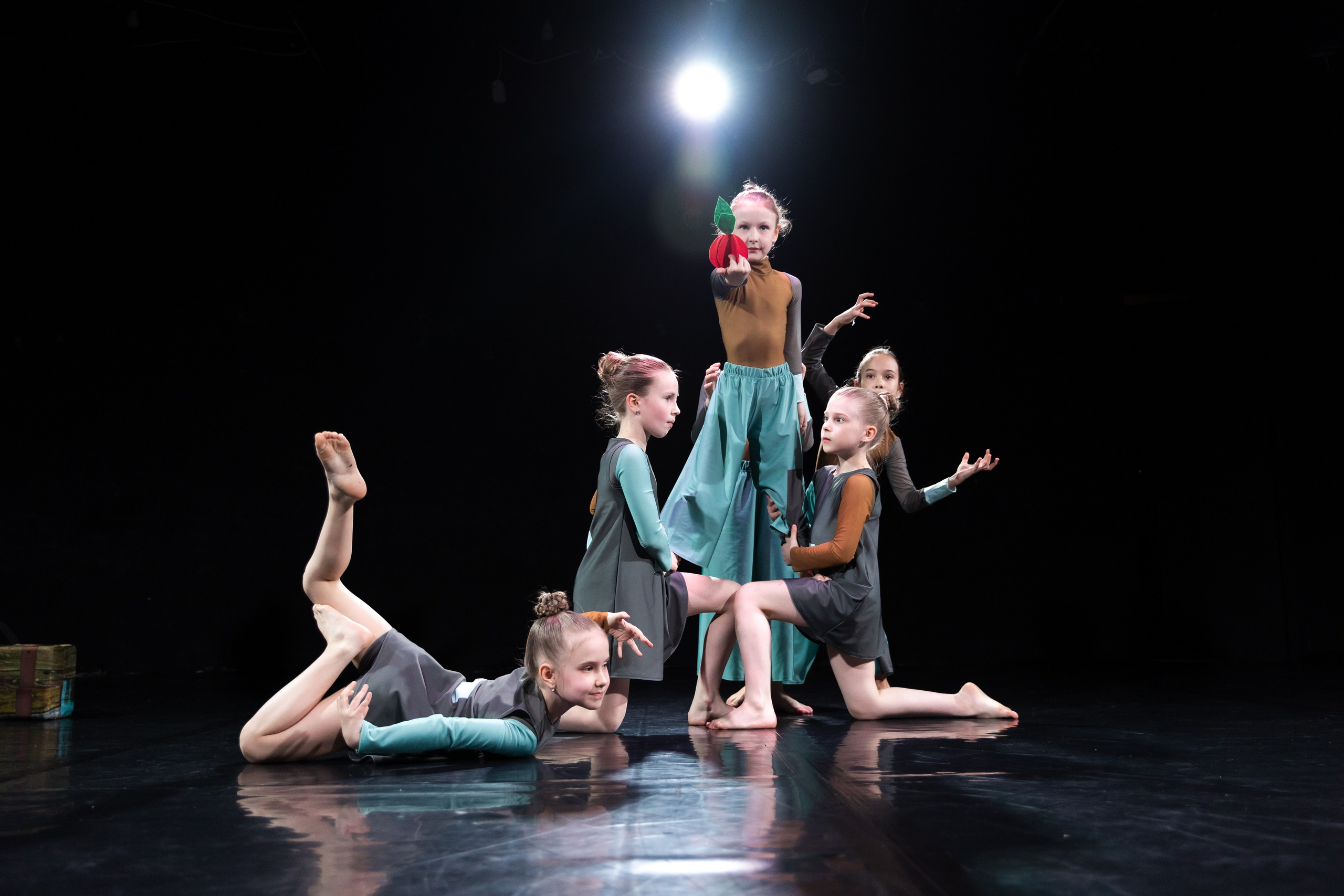 Детский танцевальный концерт. Фотограф в Санкт-Петербурге