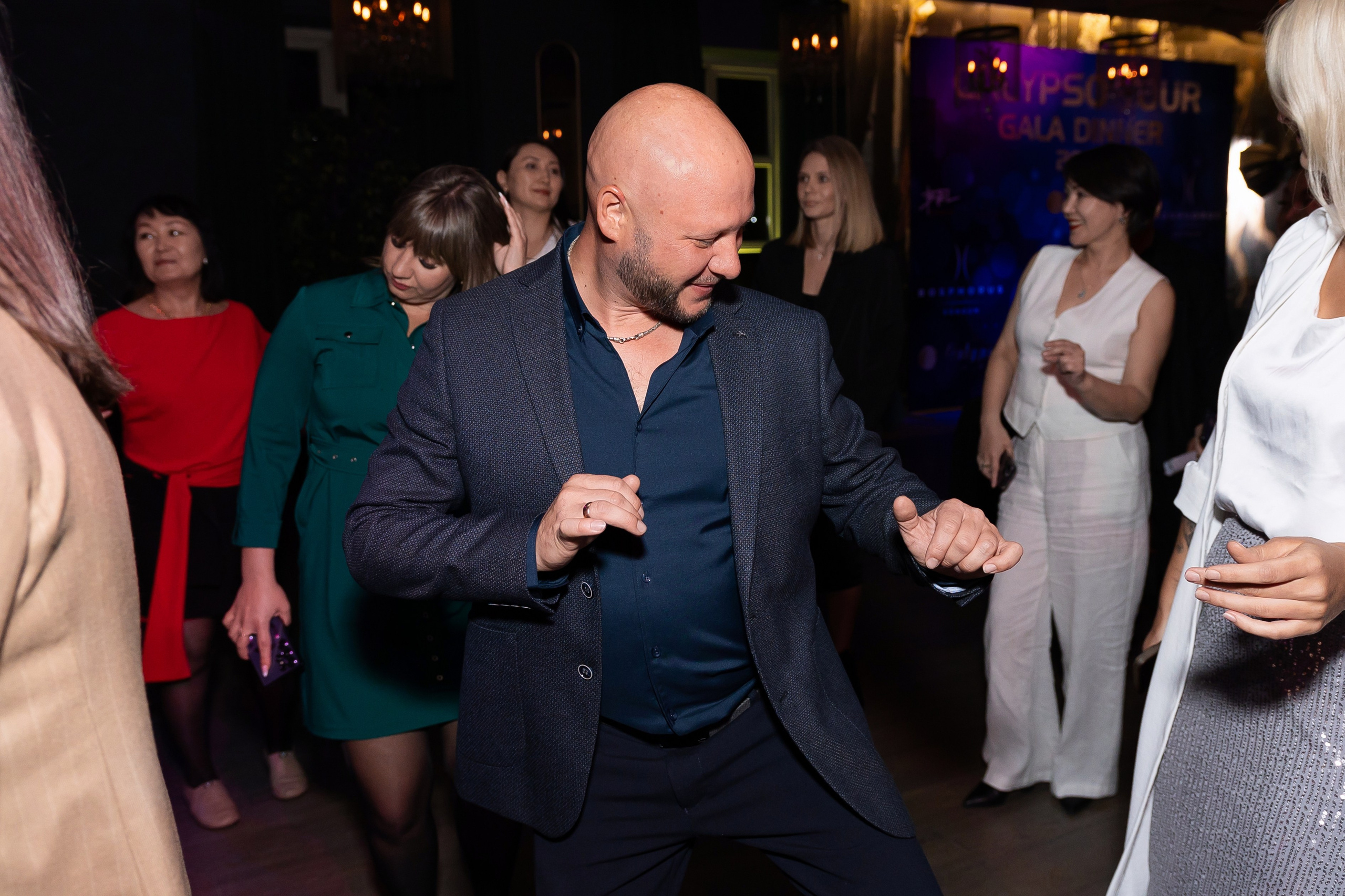 Коммерческая съемка | Бизнес. Фото и видеосъемка в Алматы