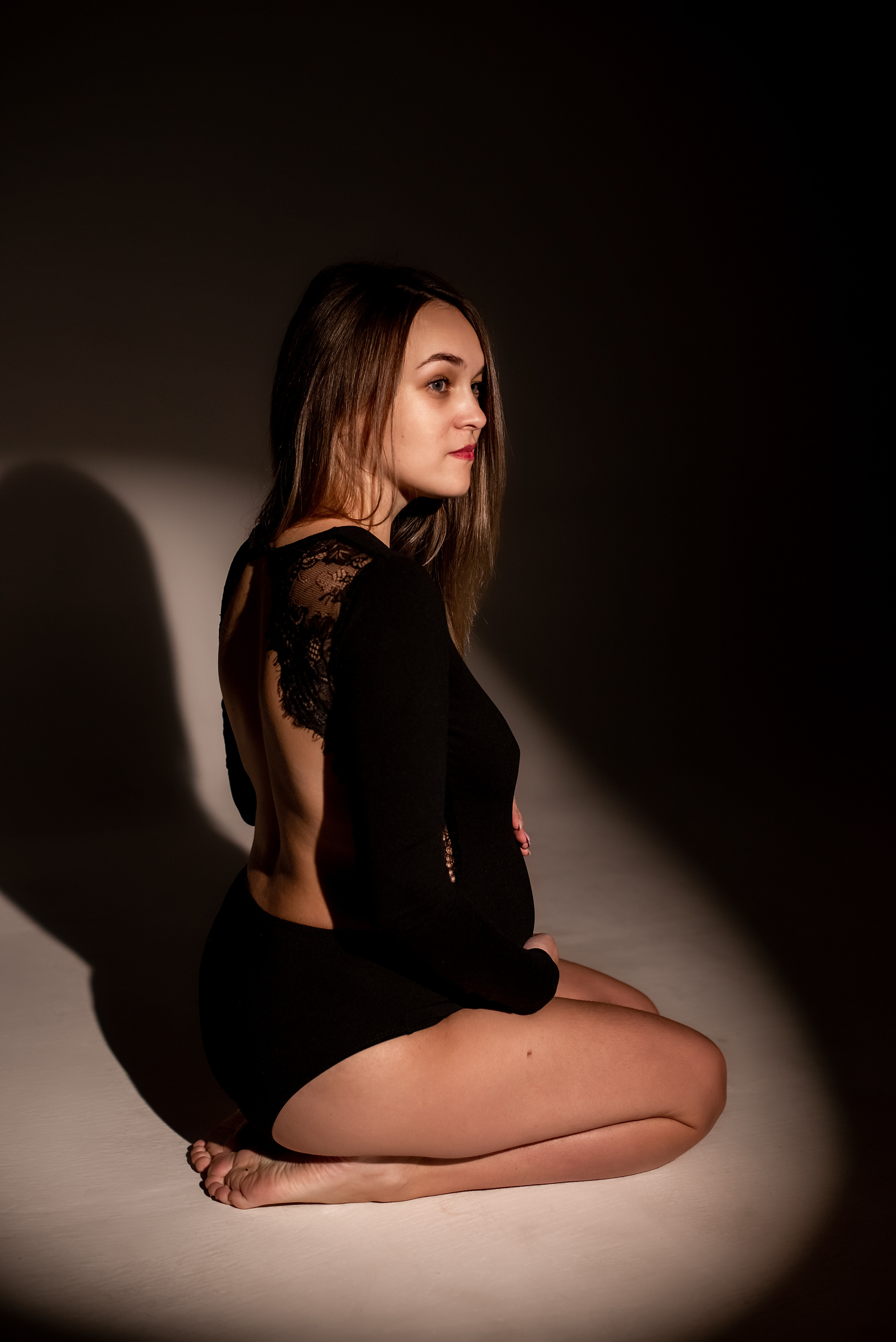 Беременность (искусственный свет). Детский и семейный фотограф в Витебске Ольга Панфиленок