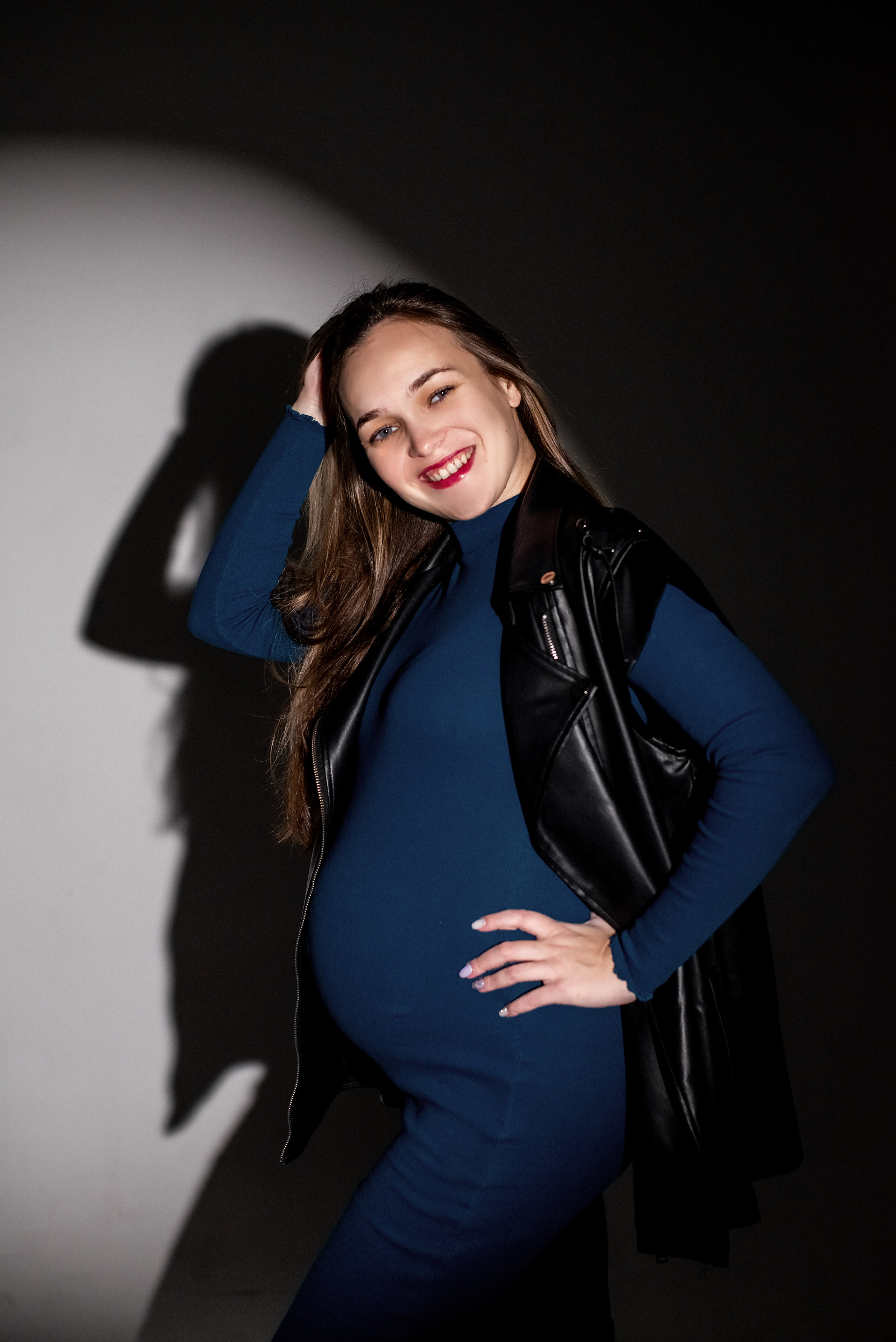 Беременность (искусственный свет). Детский и семейный фотограф в Витебске Ольга Панфиленок