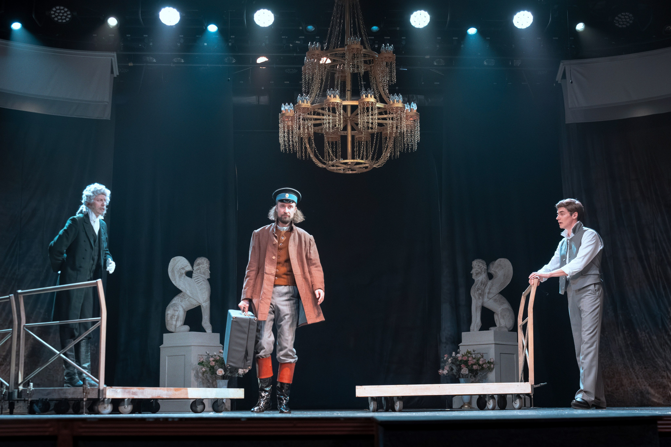 Театр Роста: Отцы и Дети. Сайт фотографа Сергея Абрамова