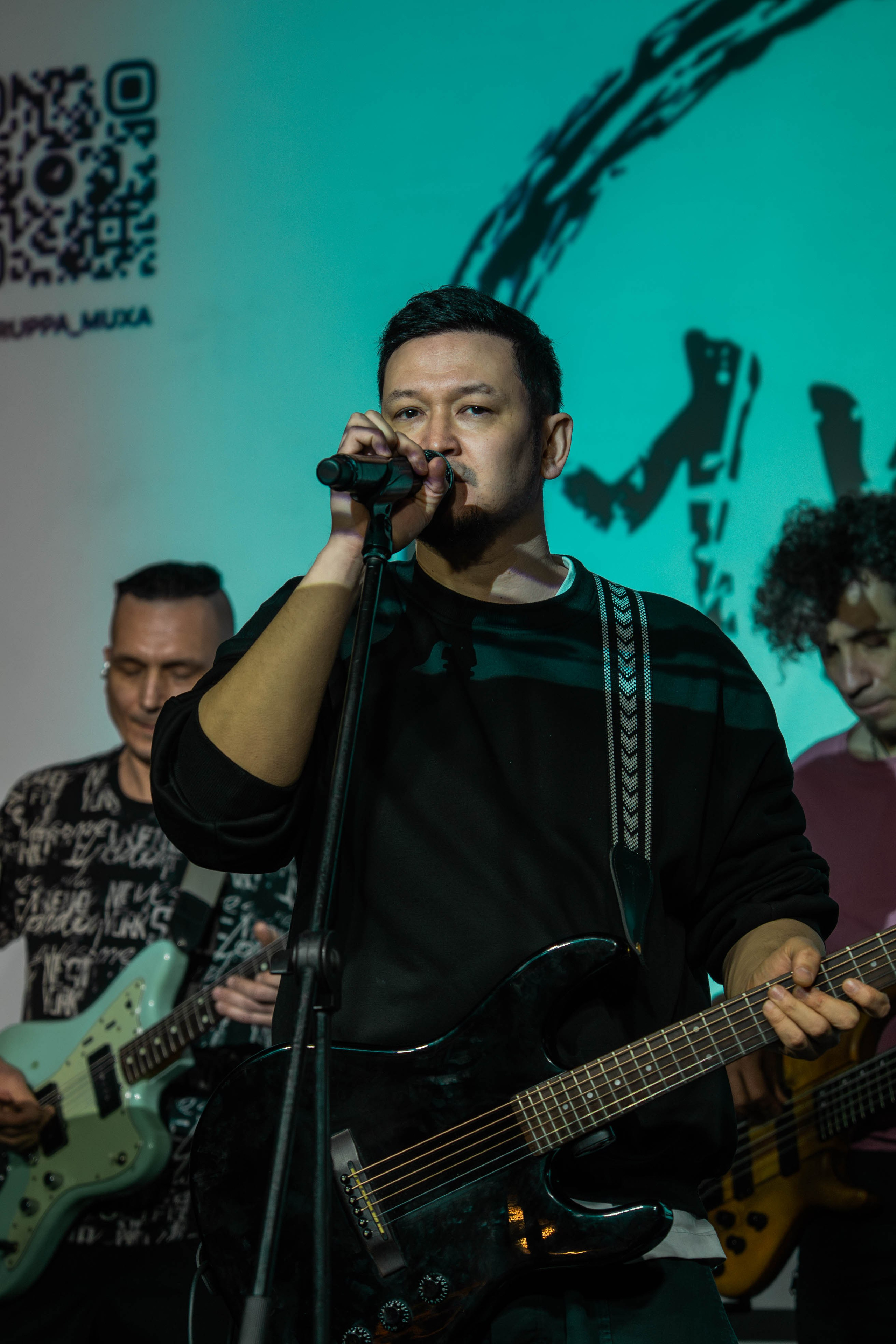 Концерт группы «МУХА». Beardy Pix