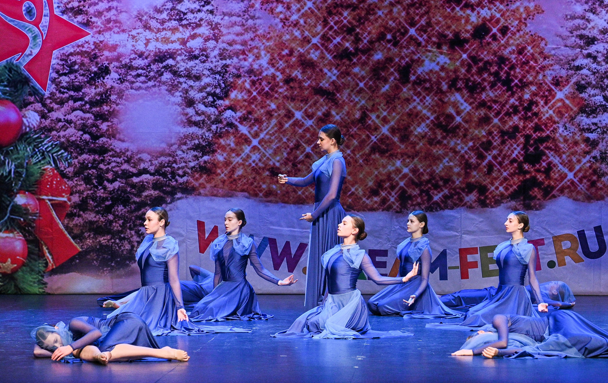 14.11.2024 «Новогодний Звездопад Талантов» Фестивальное движение «Шаг к мечте» г. Москва. Медиастудия Фото Концепт