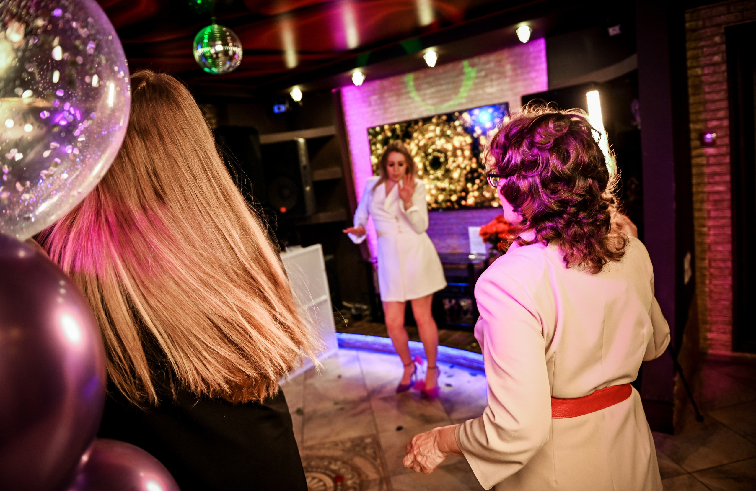 День рождения. Свадебный, семейный, детский, контент фотограф в Омске Максим Ильин