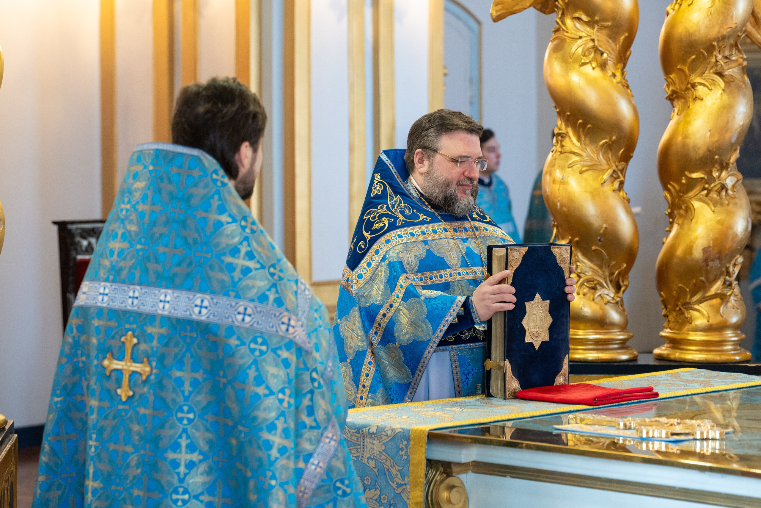 Неделя мясопустная, о Страшном Суде. СРЕТЕНИЕ ГОСПОДА БОГА И СПАСА НАШЕГО ИИСУСА ХРИСТА. НИКОЛО-БОГОЯВЛЕНСКИЙ МОРСКОЙ СОБОР