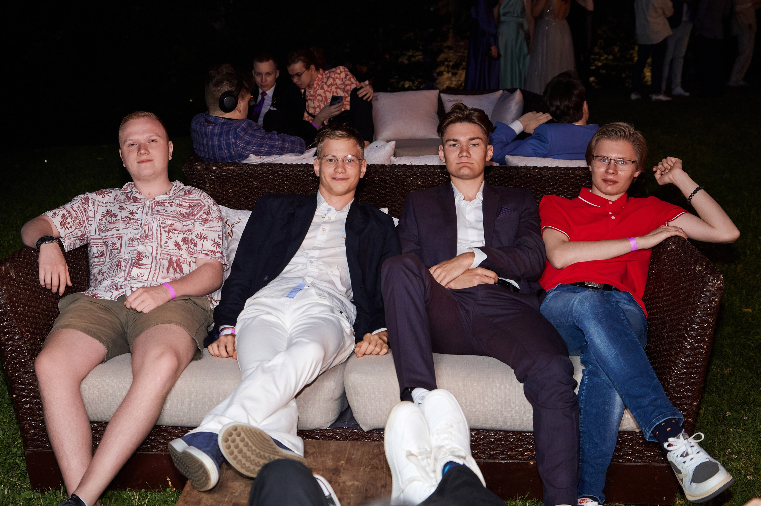 Школа. Выпускные 11 классы. Goganaft.ru — Репортажный фотограф в Москве Георгий Коненков