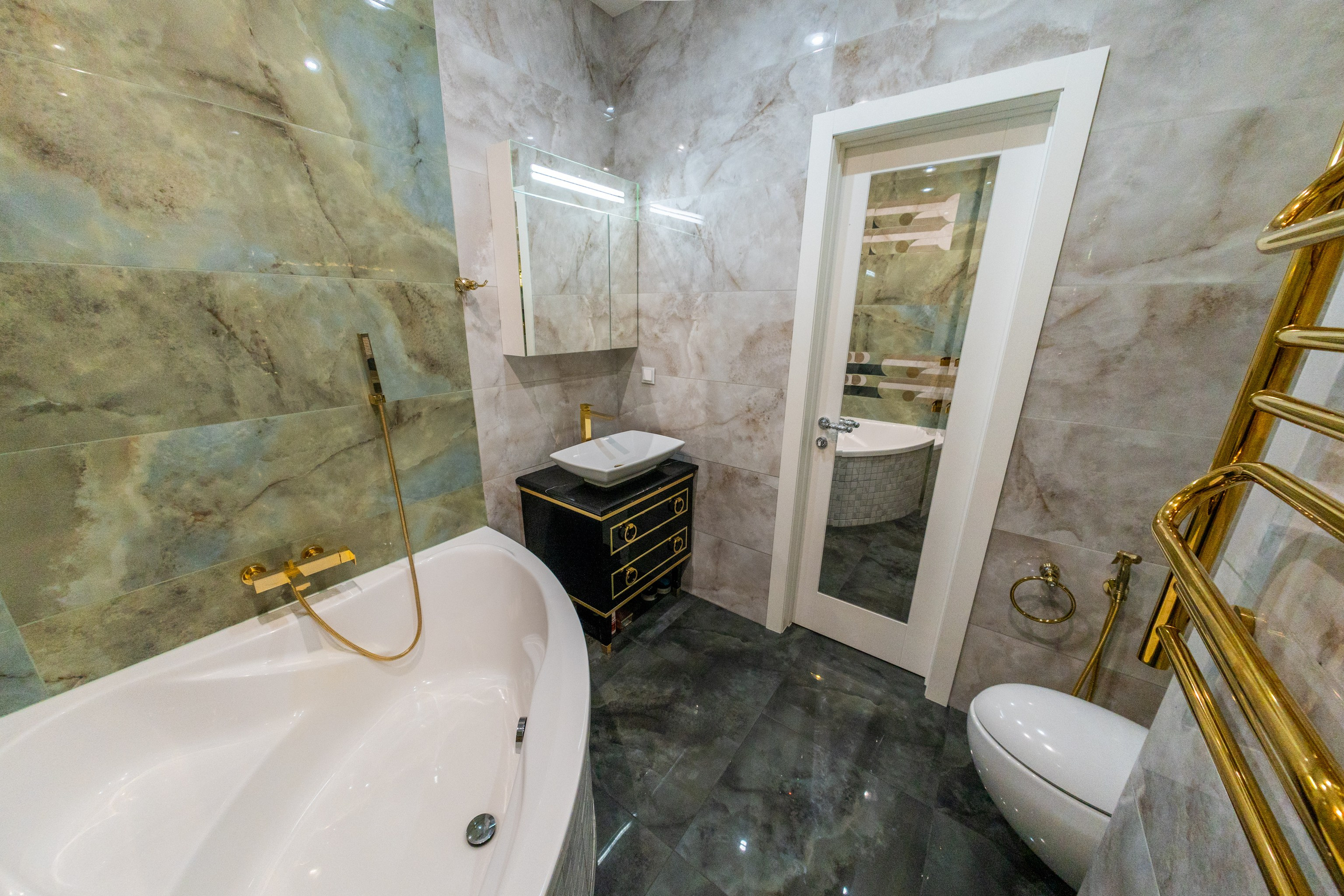 Квартира Николь. Фото и видео съёмка в Москве и МО Александр Чапала и Трояк Алеся