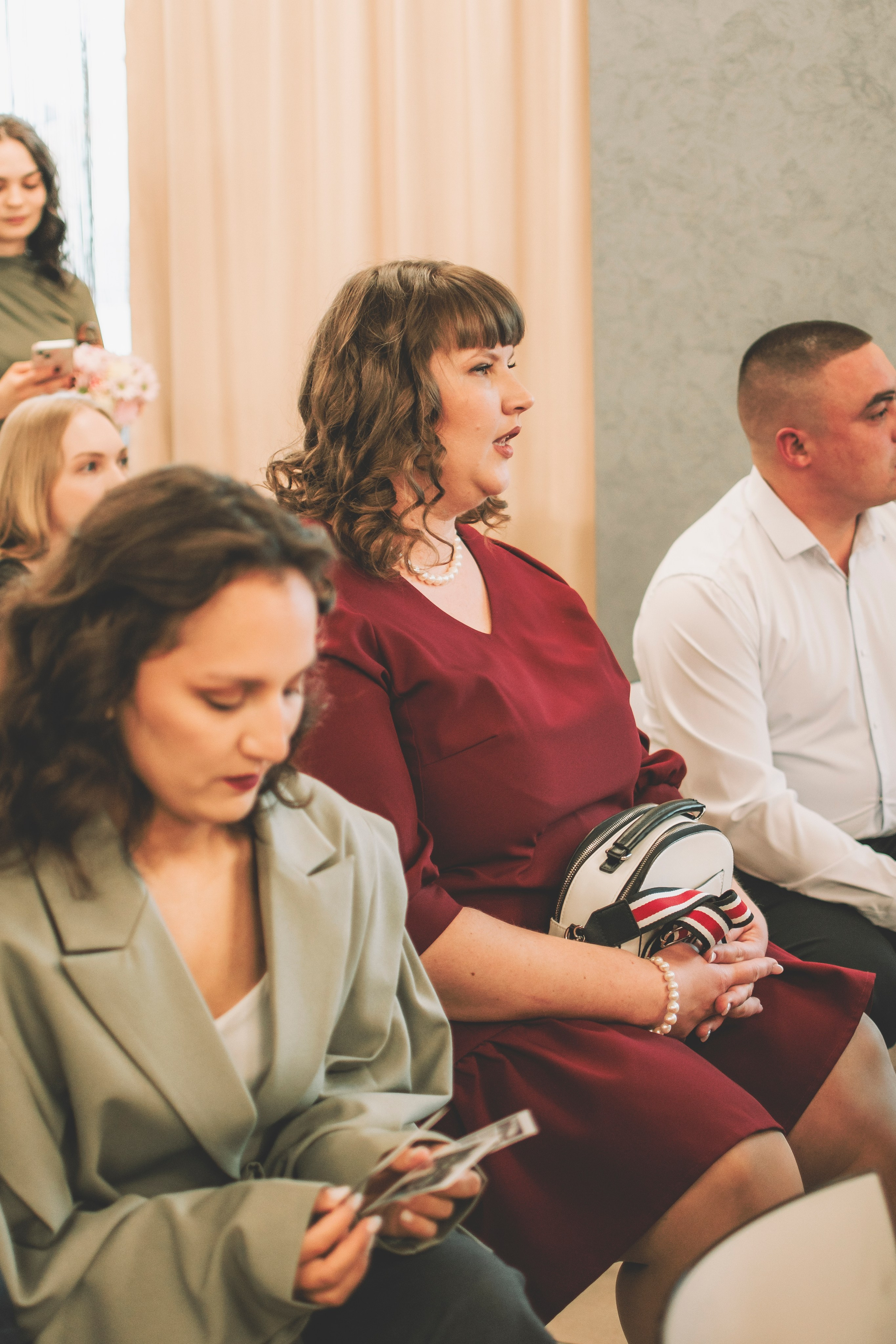 Альберт и Анастасия (Студийная фотосессия, роспись в ДК Нефтяник + фотосессия с гостями). Семейный и свадебный фотограф Губкинский и Ставрополь