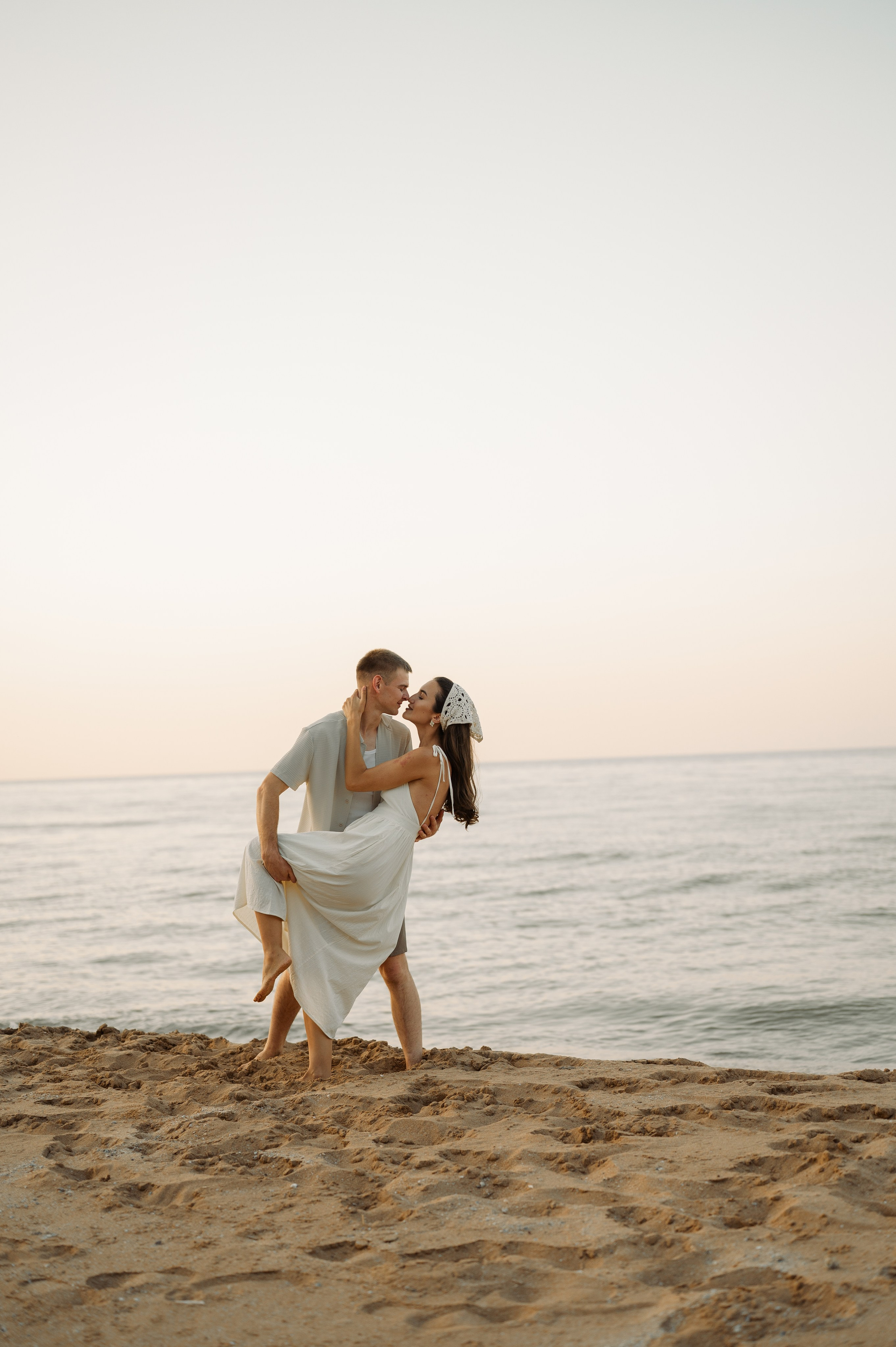 Предсвадебная съёмка на море🌊. Свадебный и семейный фотограф в Краснодаре Алина Мельник