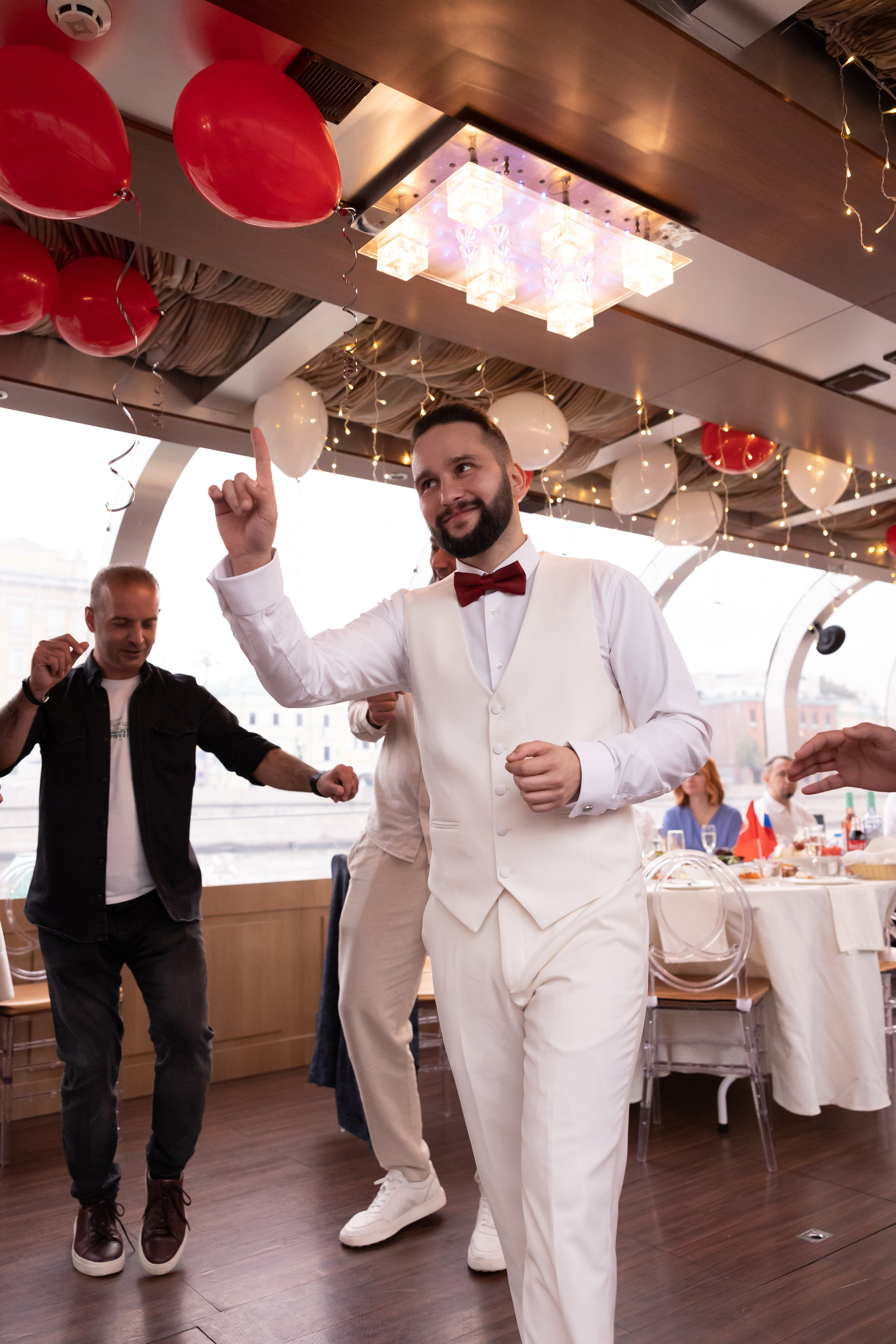 Ксения и Чаатай (теплоход). Сказочный фотограф для Вас и Вашей семьи