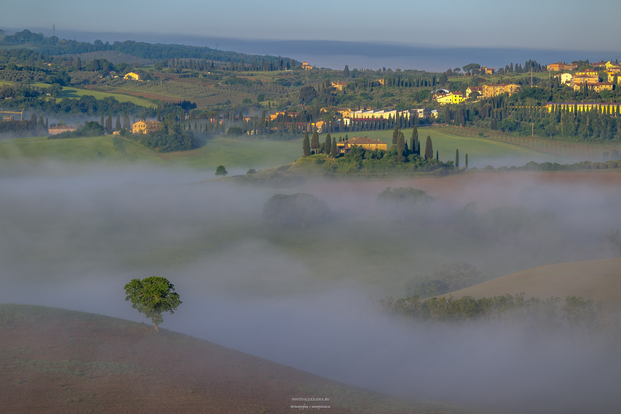 Волшебное утро в Тоскане. Авторские стильные фотокартины