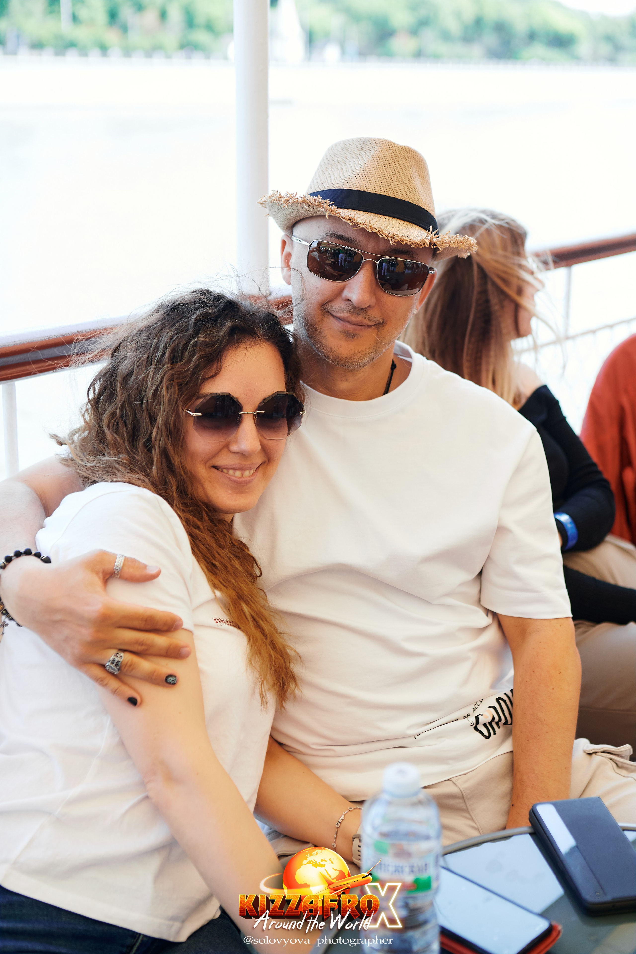 Boat party. Свадебный фотограф