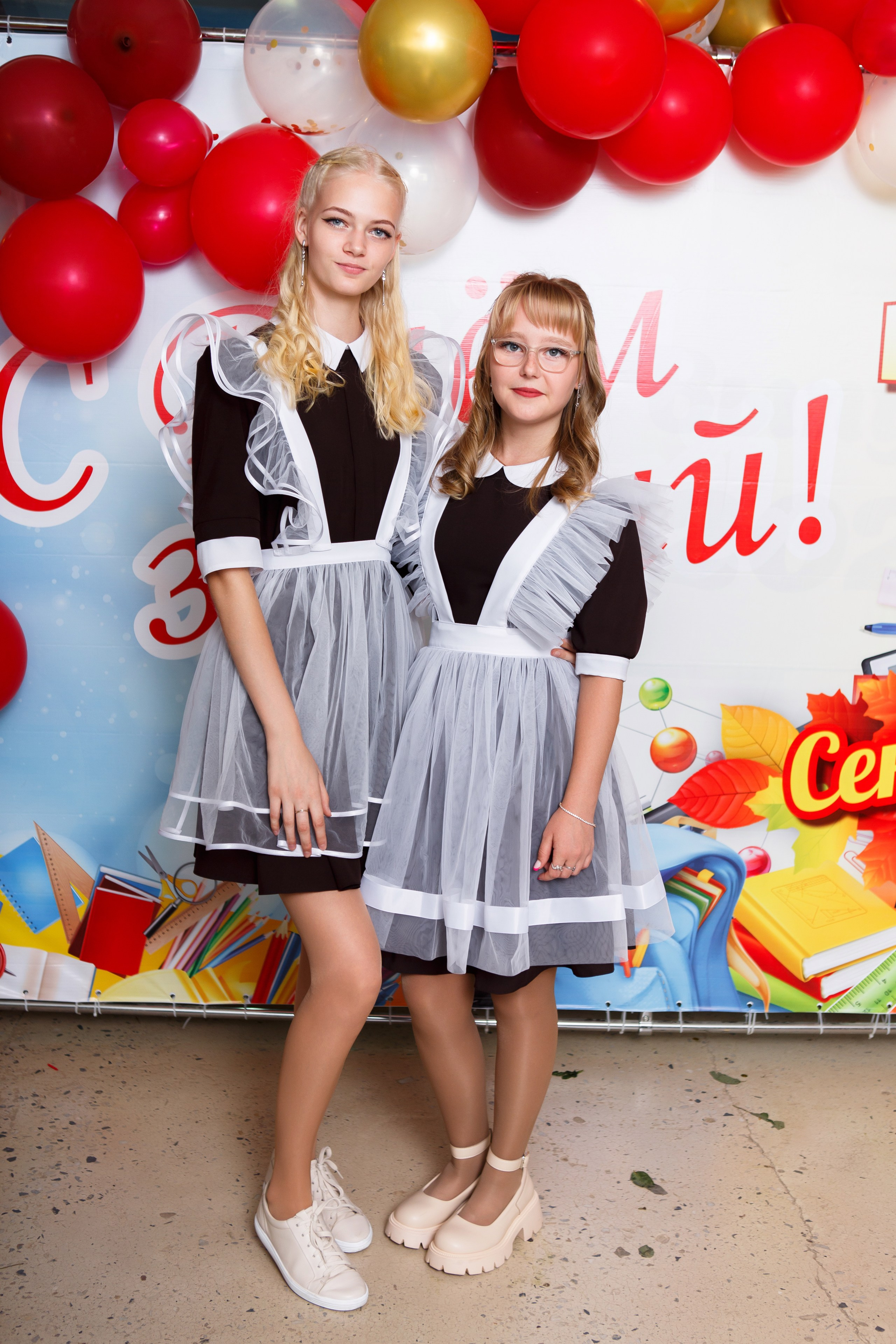 1 СЕНТЯБРЯ 2024 ГОДА — 9 ШКОЛА — ФОТОСЕССИЯ С РОДИТЕЛЯМИ. Профессиональный фотограф в Мценске и Орловской области