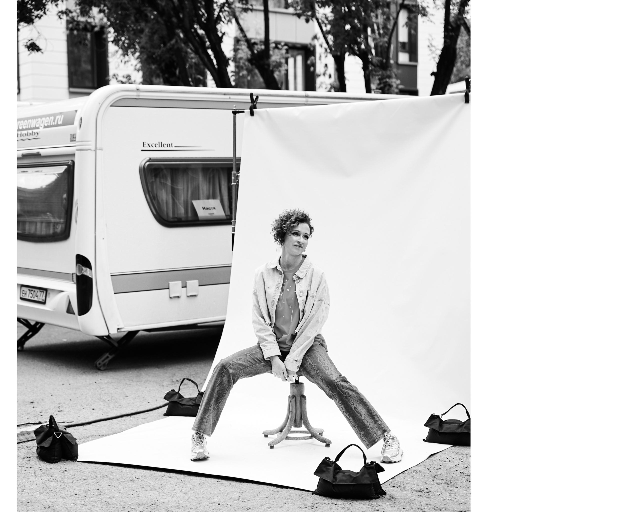 Проект ВНЕ КАДРА. Фотограф актерского портфолио Юлия Корытов