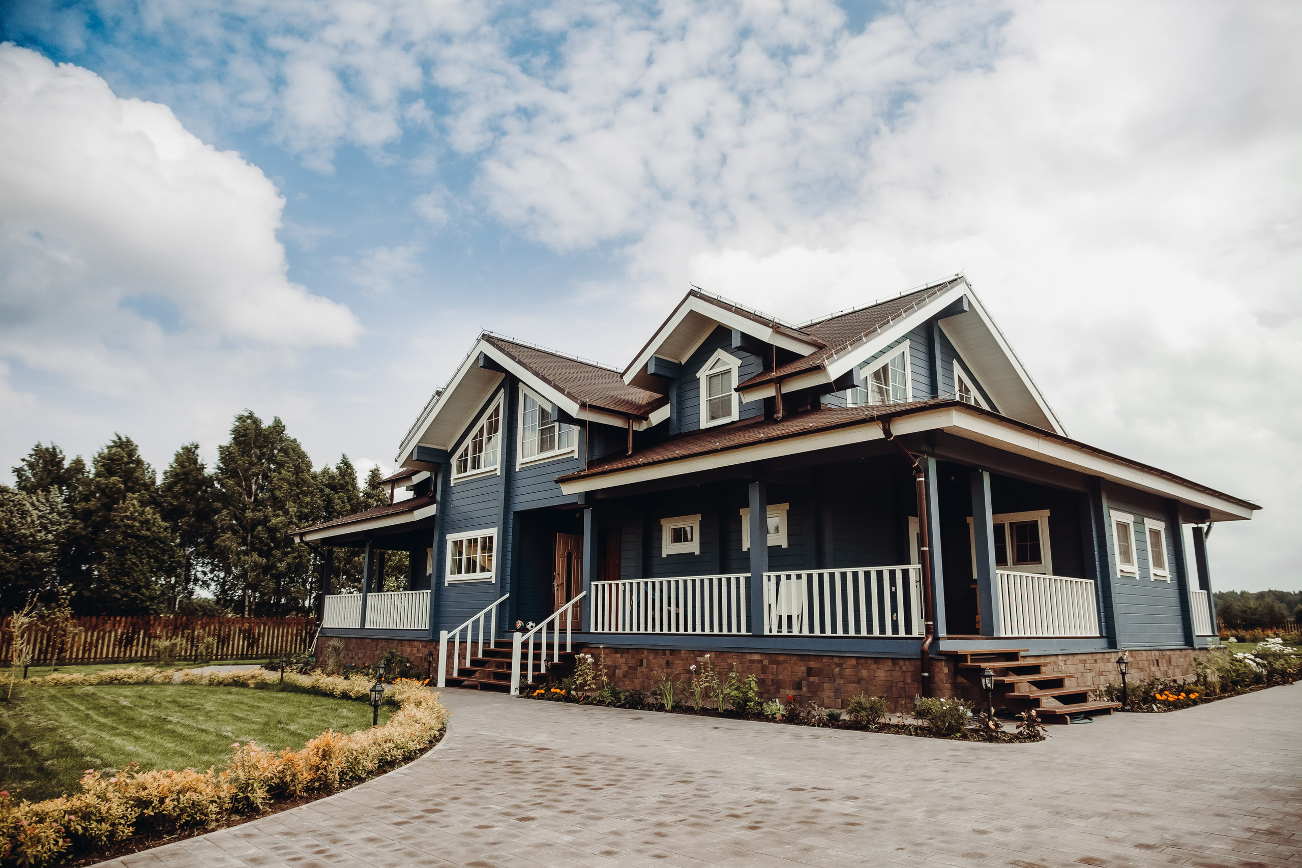 Надя и Йонас. Главная