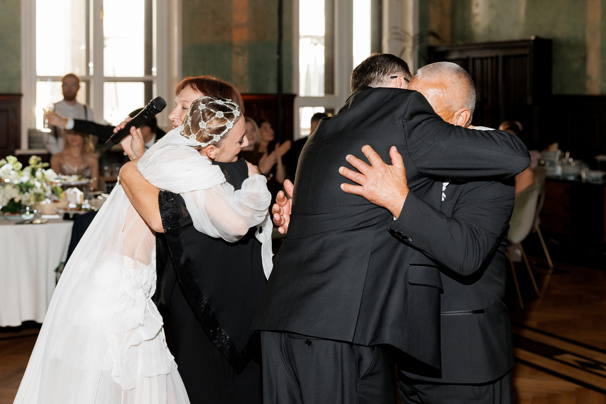 V&K. Свадебный репортажный фотограф в Москве