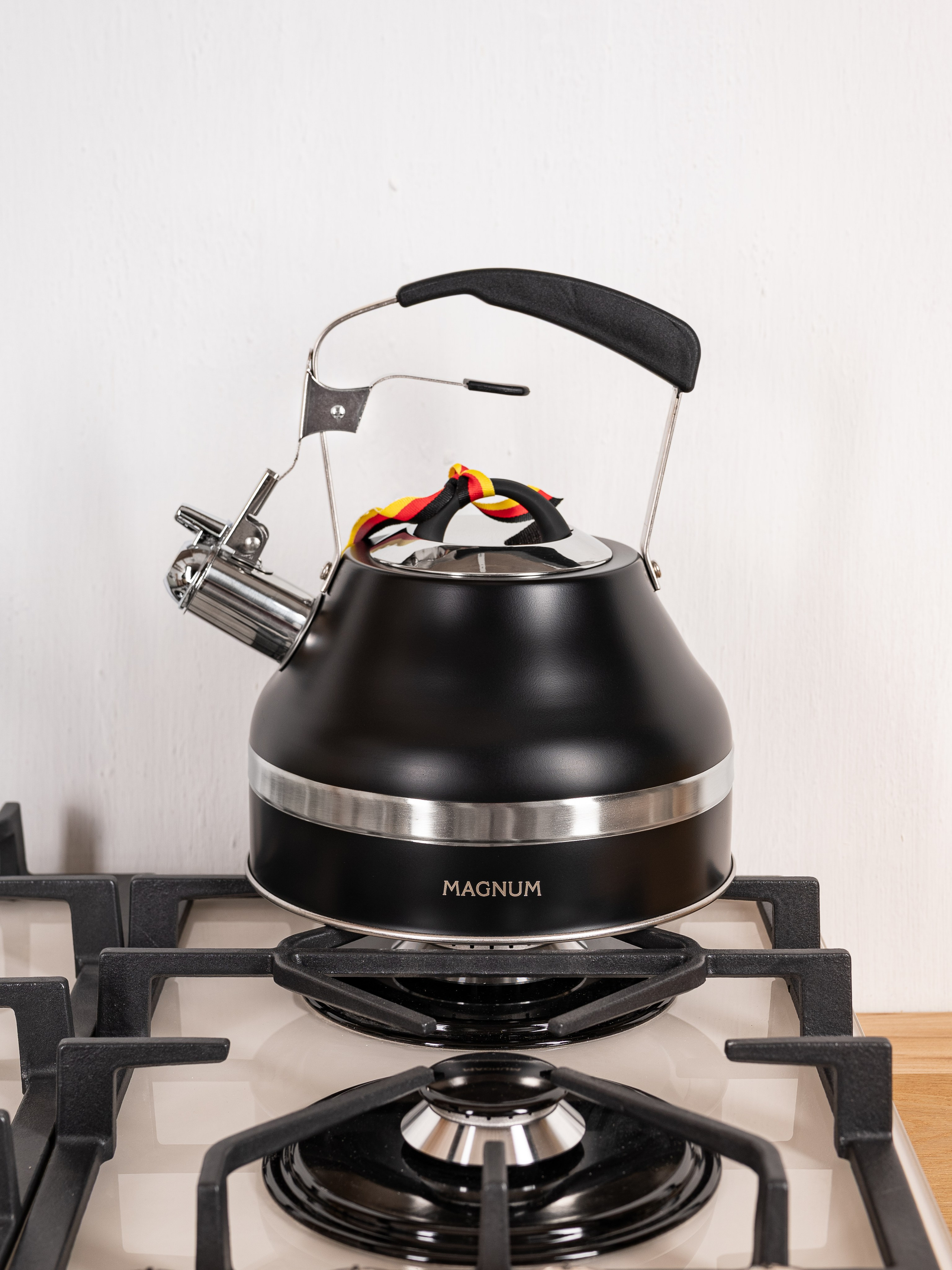 Чайники керамические серия 2. Предметный фотограф, фото для маркетплейсов Пятигорск, КМВ