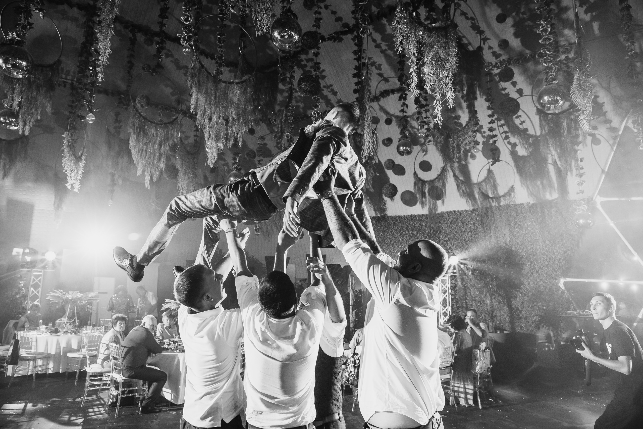 Можешь покрасить как хочу я?. Свадебный коммерческий фотограф Ростов-на-Дону, Москва