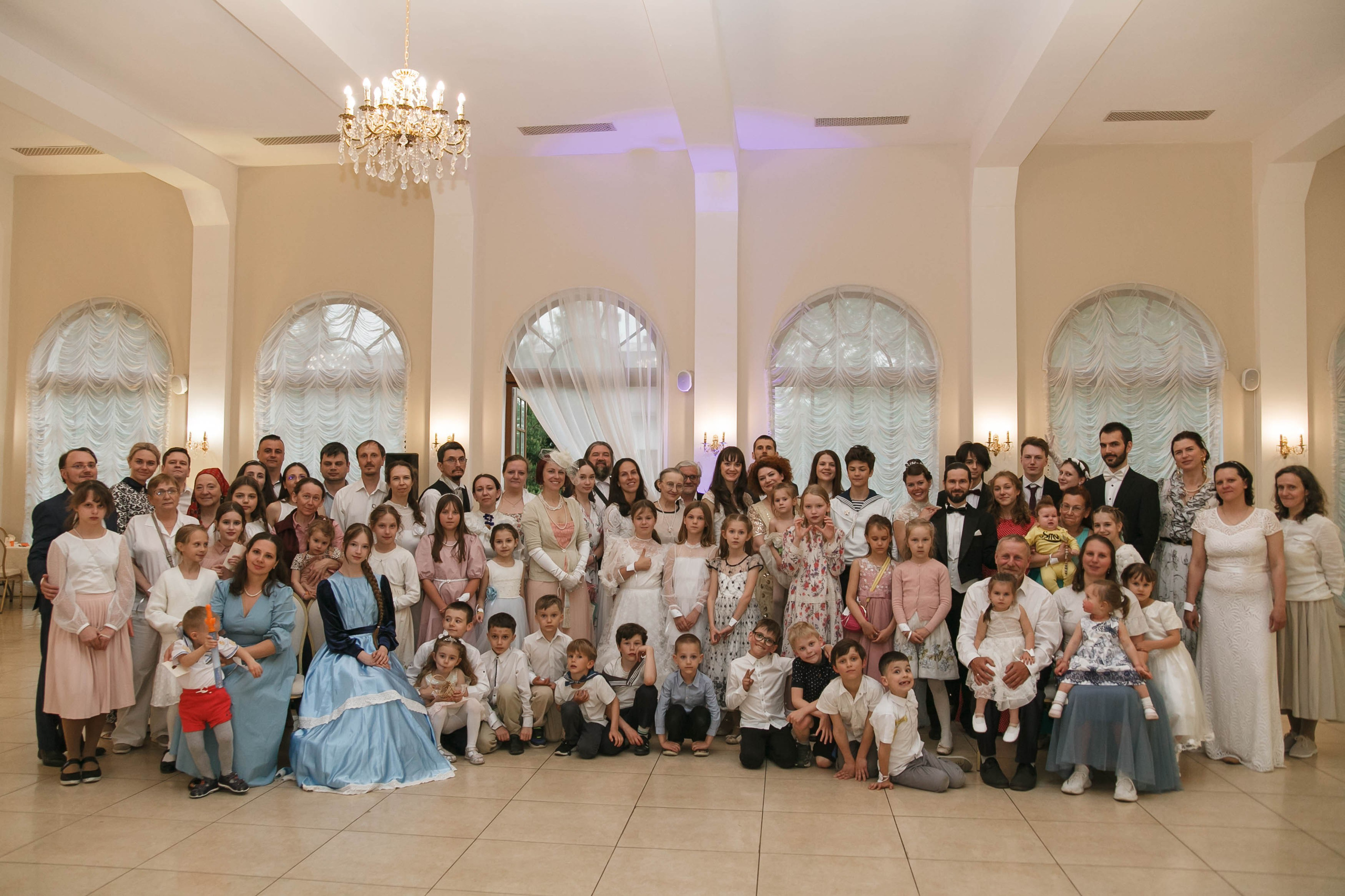 Бал. Репортаж. Семейный фотограф, свадебный фотограф, женский портрет в Санкт-Петербу