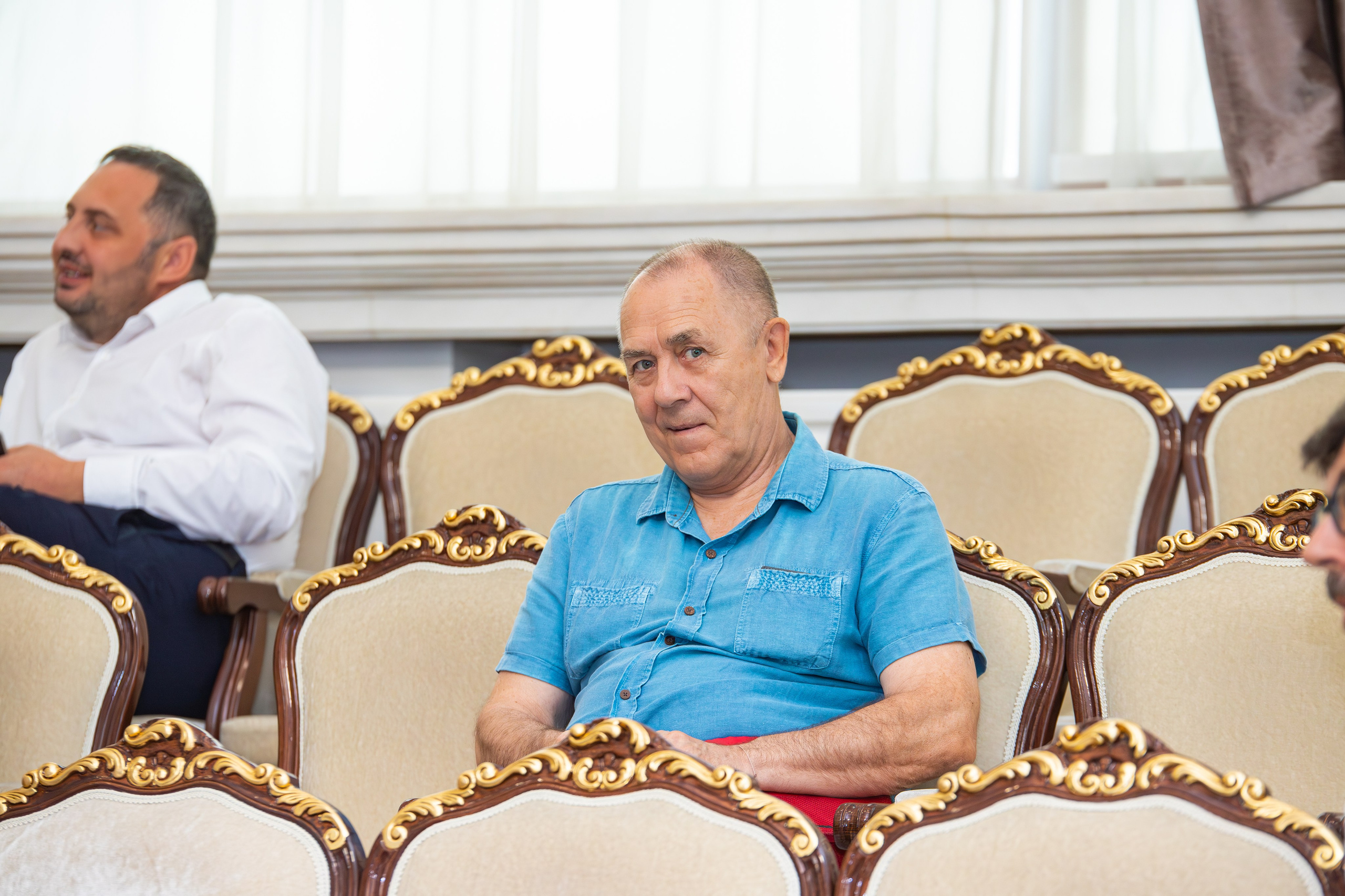 Бизнес конференция между крупным бизнесом и малым. Фотограф Александр Поздняков  Новосибирск