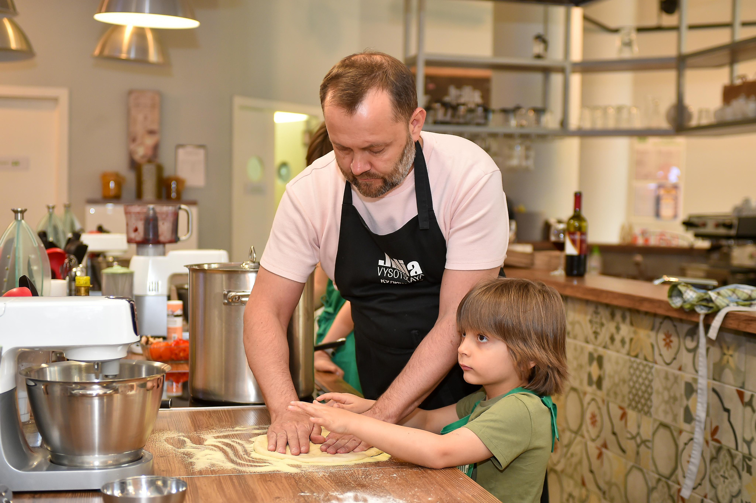 С любимой сестрой в студии Юлии Высоцкой. Фотограф в Москве Дмитрий Тимошенко