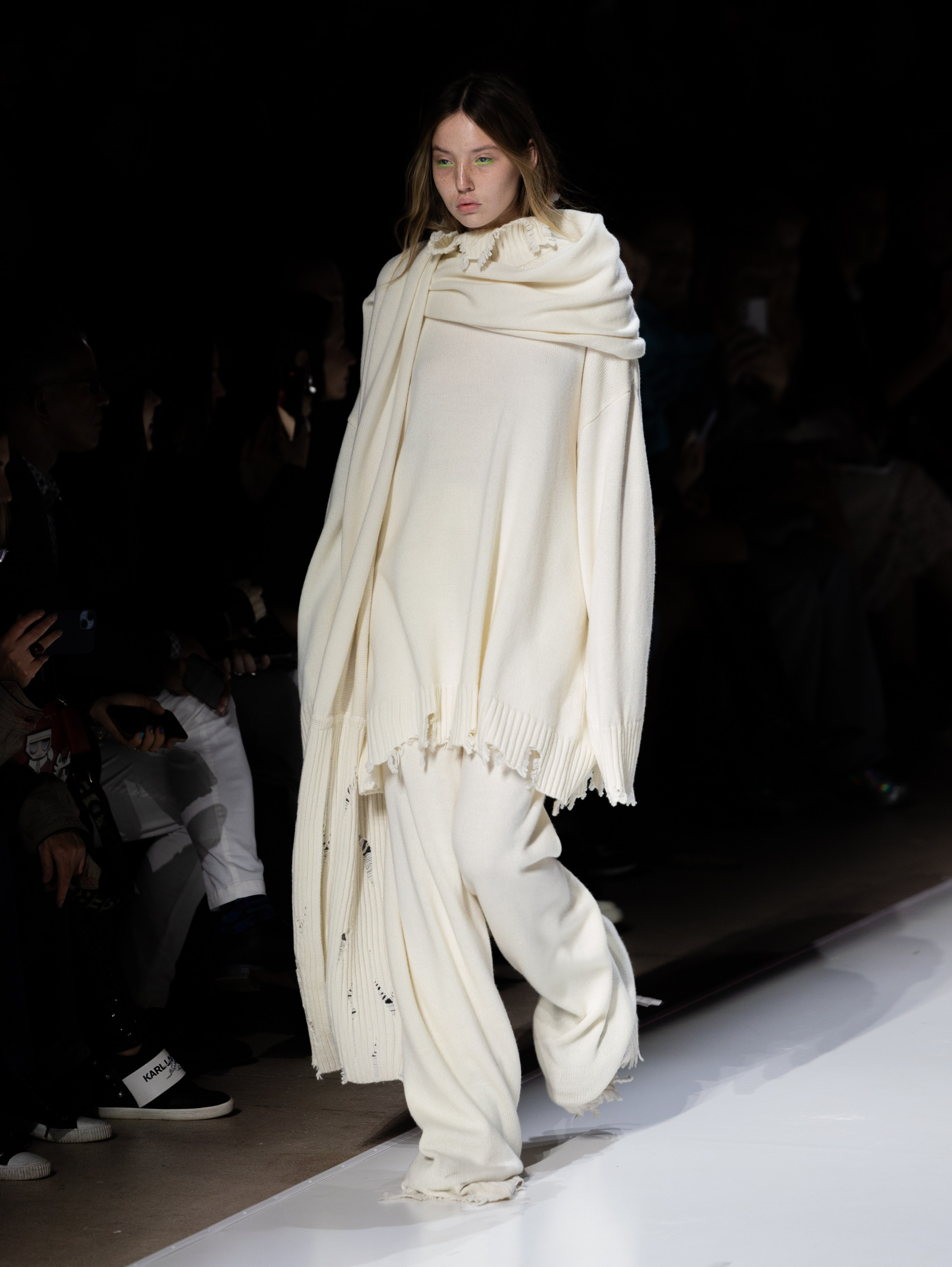 ROGOV. Портретный фотограф в Москве Дарина Шевко